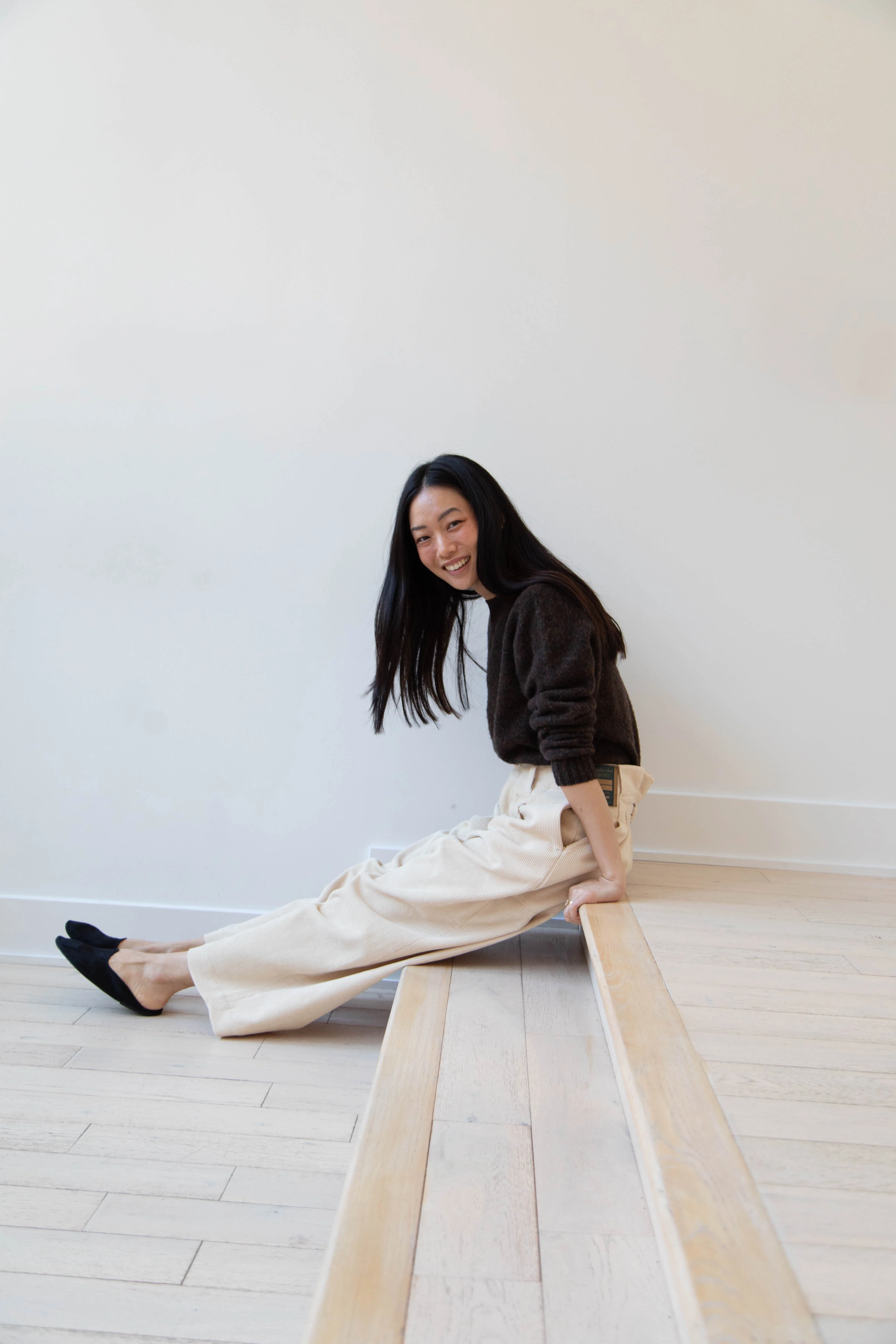 Aseedonclöud | HW Wide Corduroy Trousers in Off White - Image 33