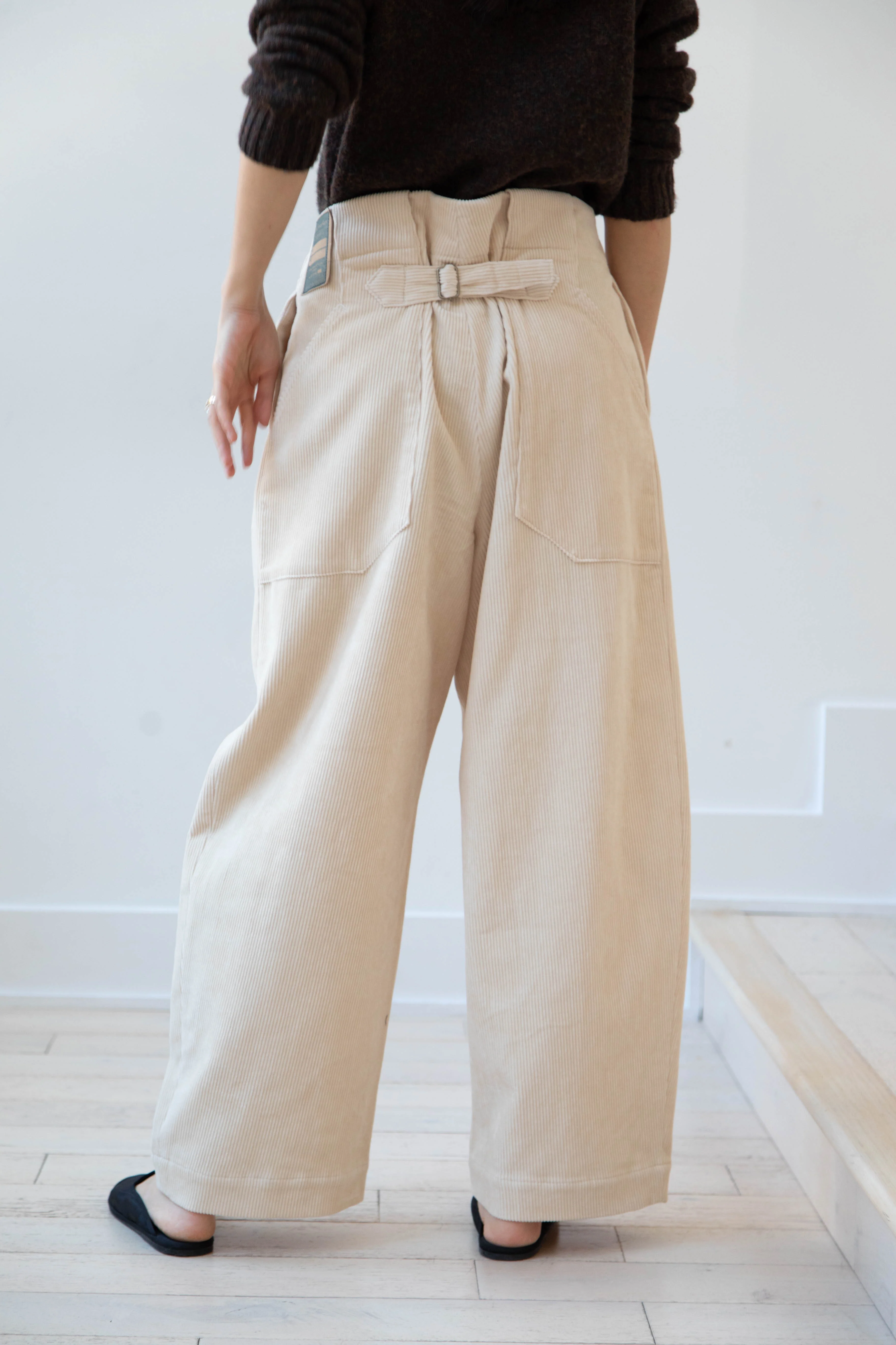 Aseedonclöud | HW Wide Corduroy Trousers in Off White - Image 41
