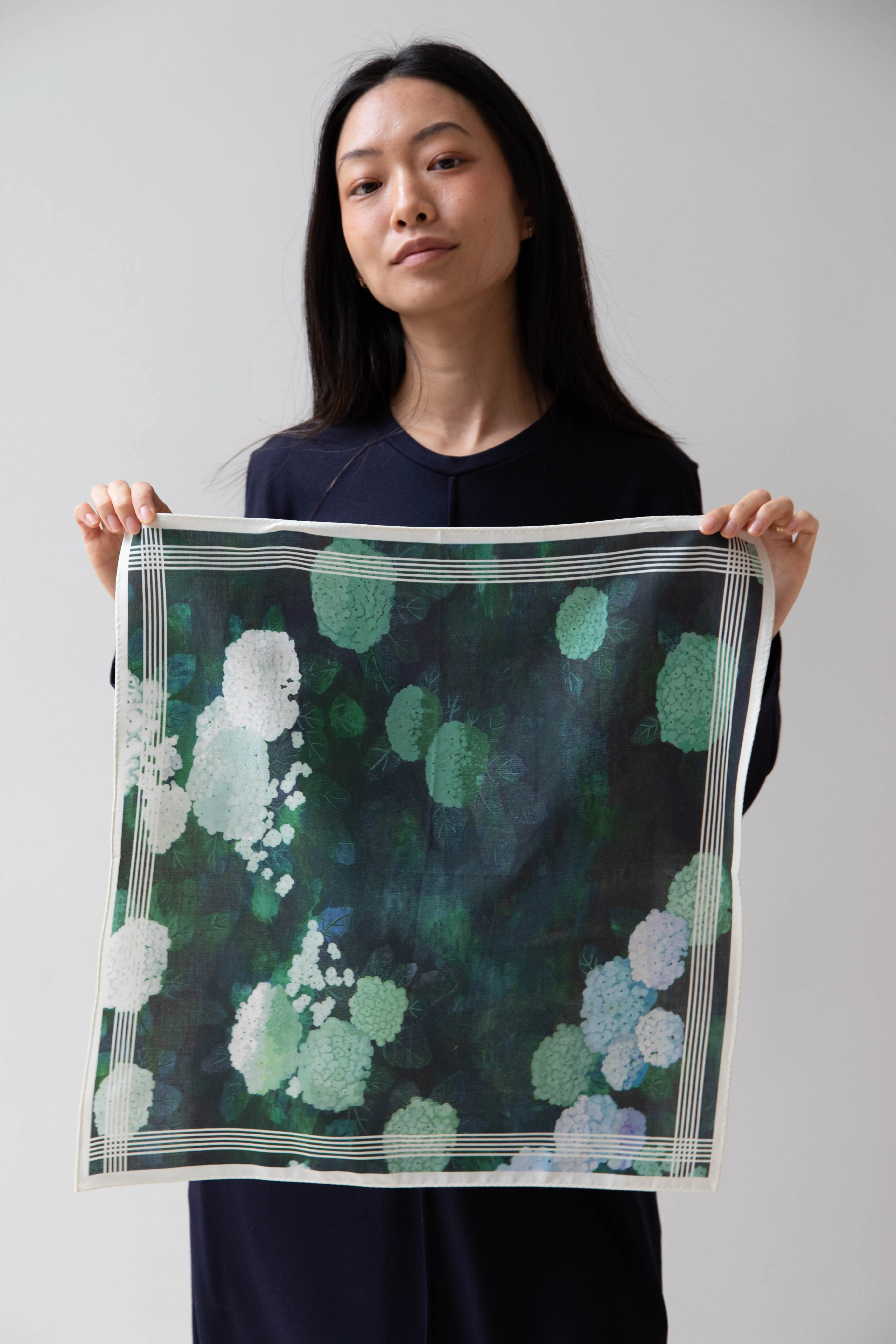Aseedonclöud Hydrangea Scarf in Cotton Silk - Image 8