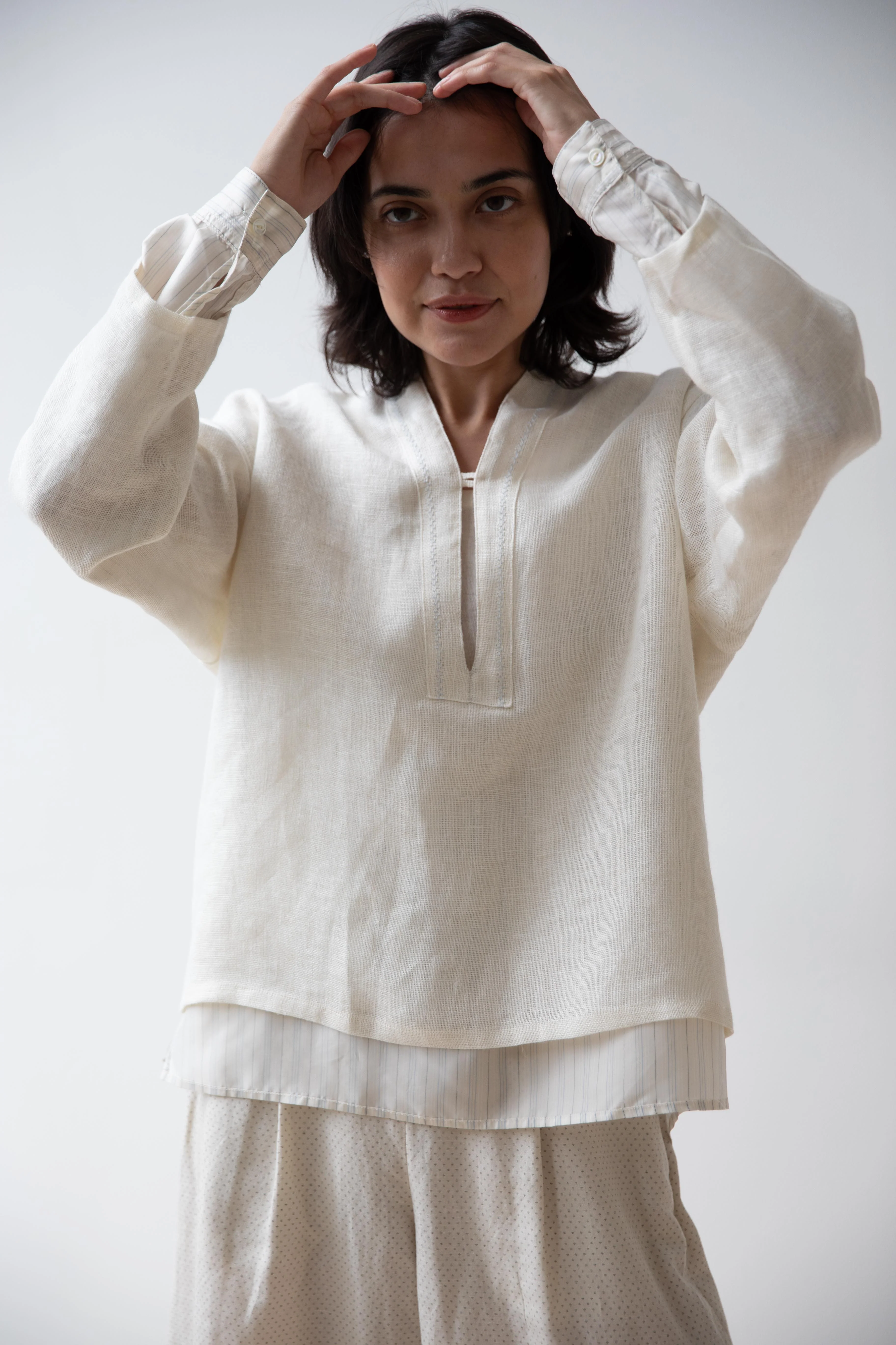 Aseedonclöud | Merchant Reversible Shirt in Off White - Image 28