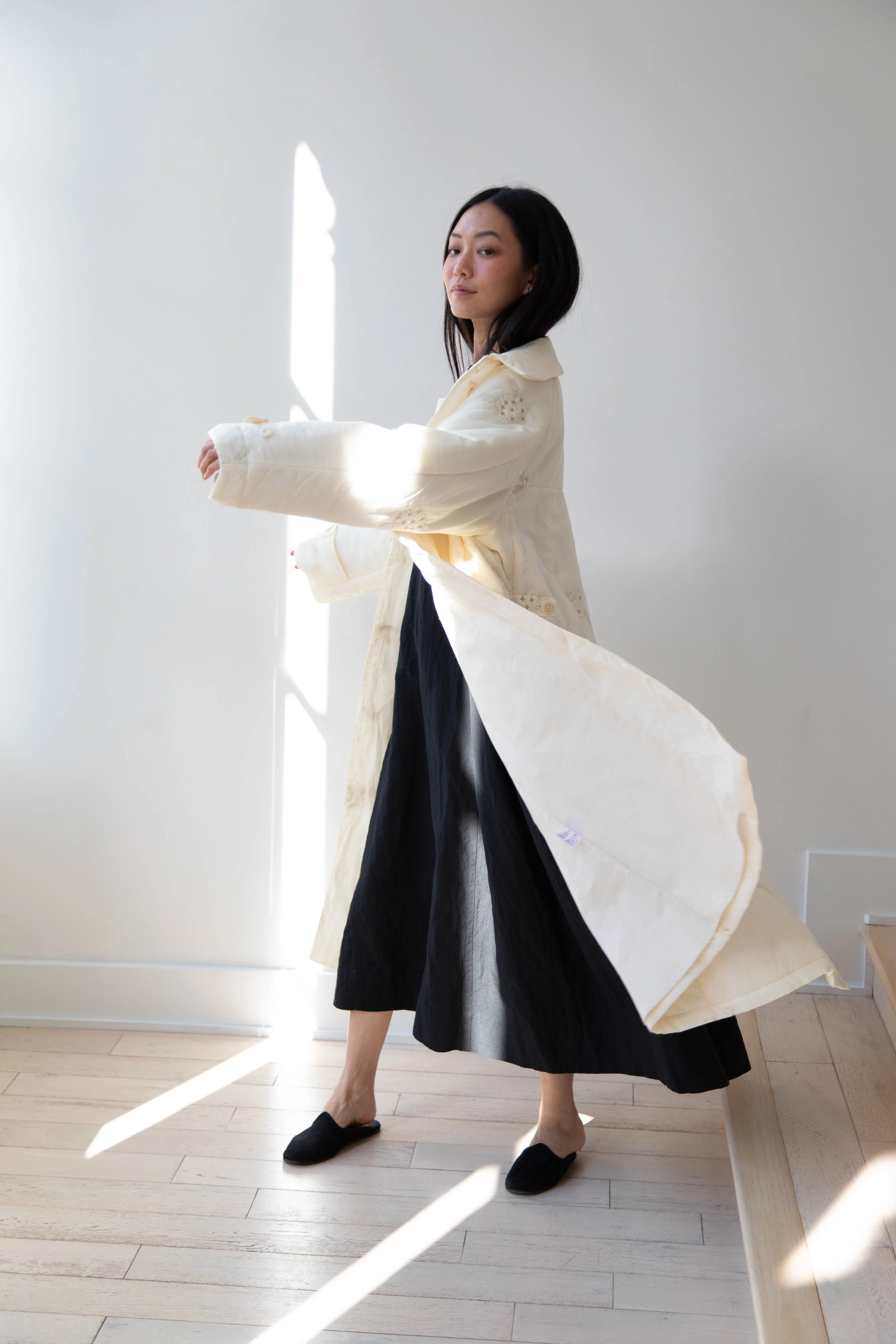 Aseedonclöud | Sankayo Embroidered Laboratory Coat in Ivory - Image 33