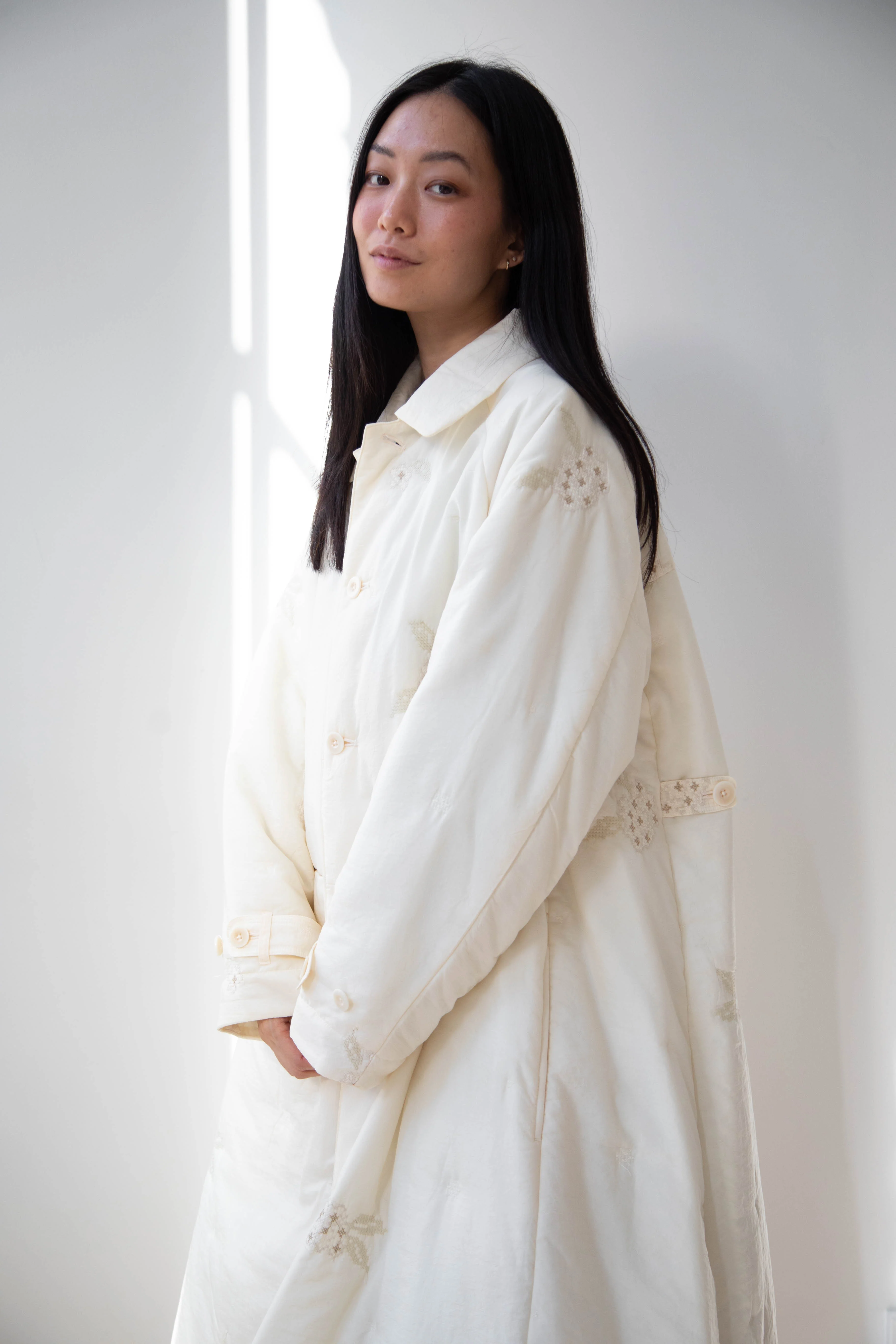 Aseedonclöud | Sankayo Embroidered Laboratory Coat in Ivory - Image 57