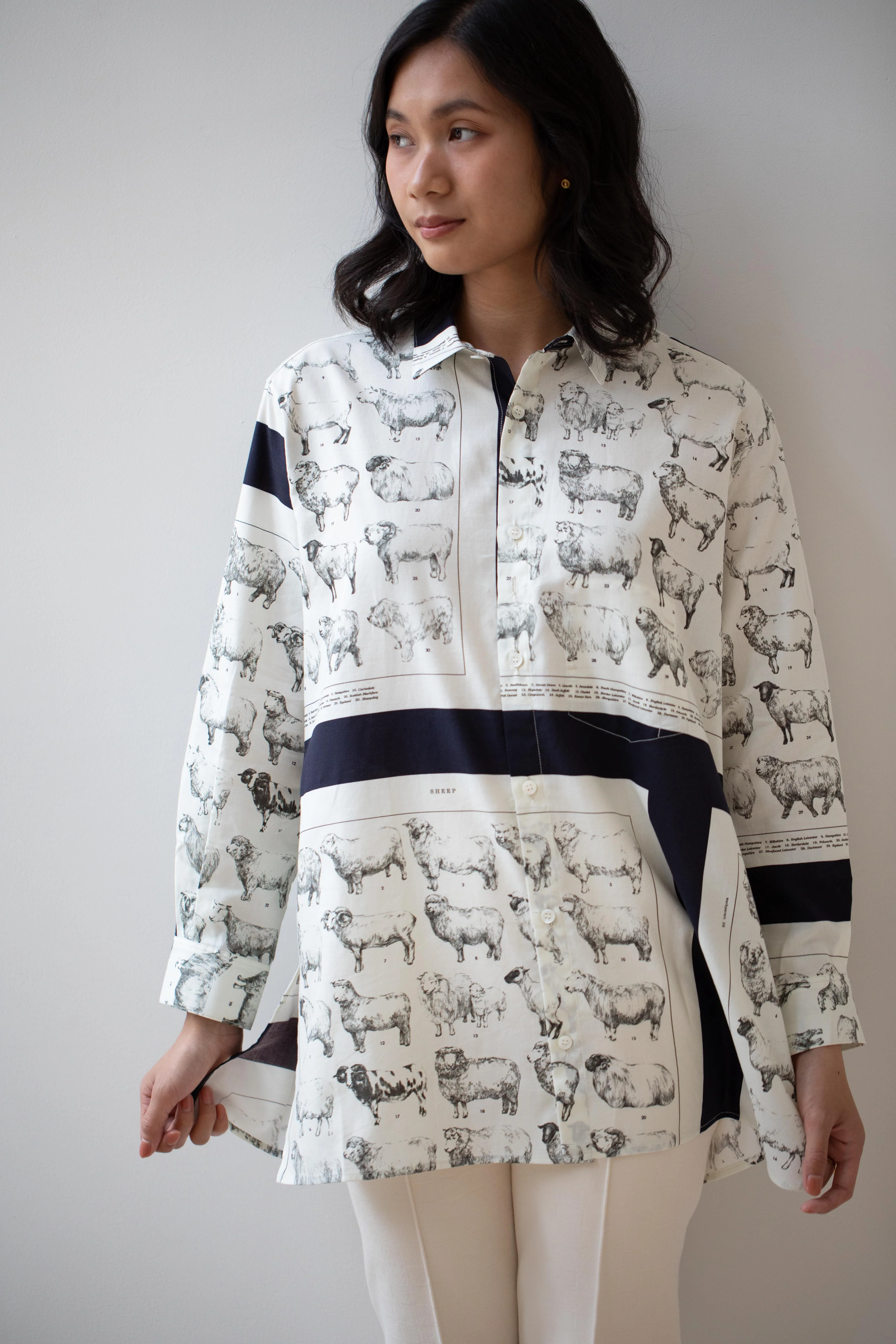 Aseedonclöud | Sheep Scarf Shirt - Image 10