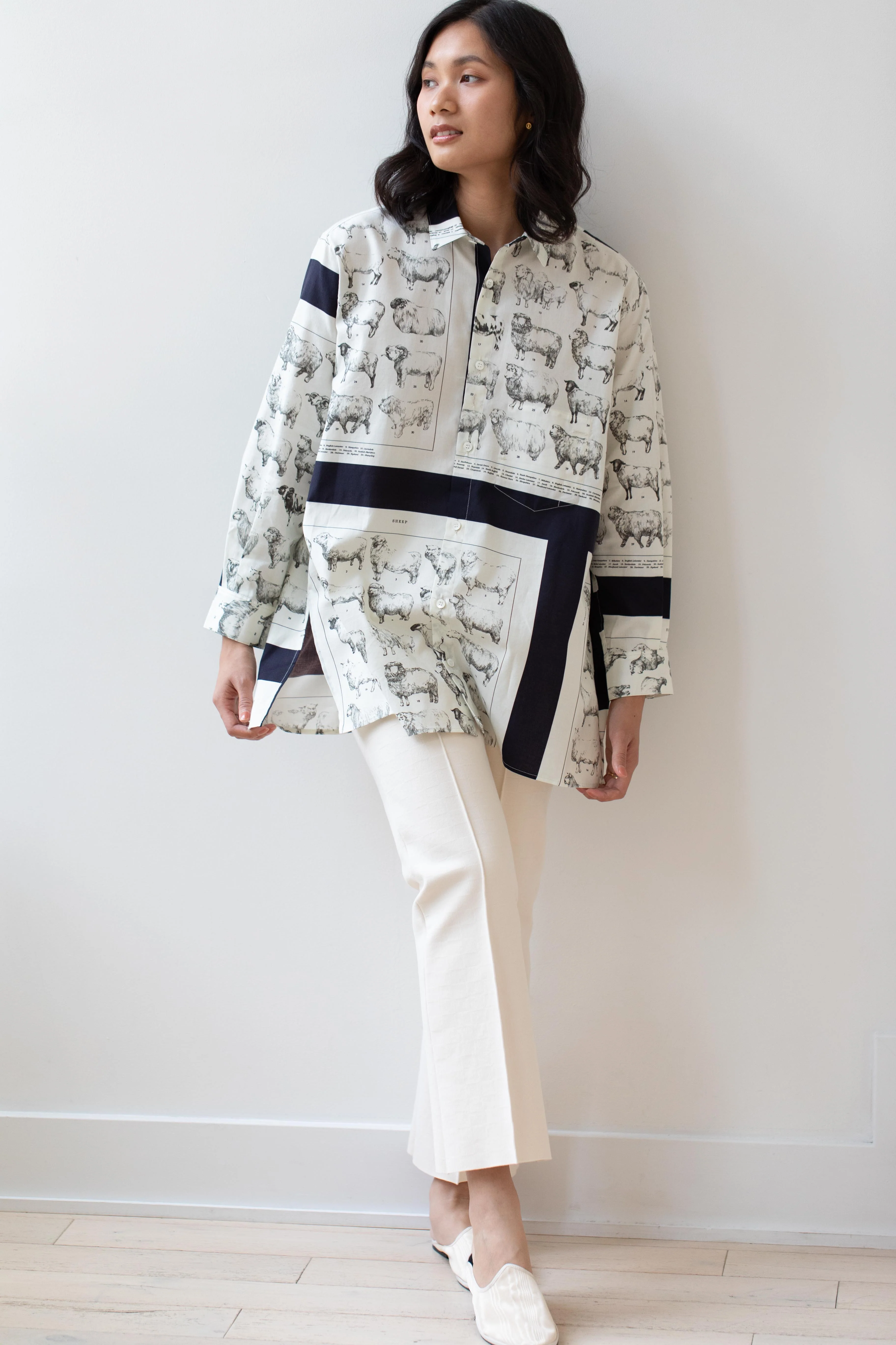 Aseedonclöud | Sheep Scarf Shirt - Image 2
