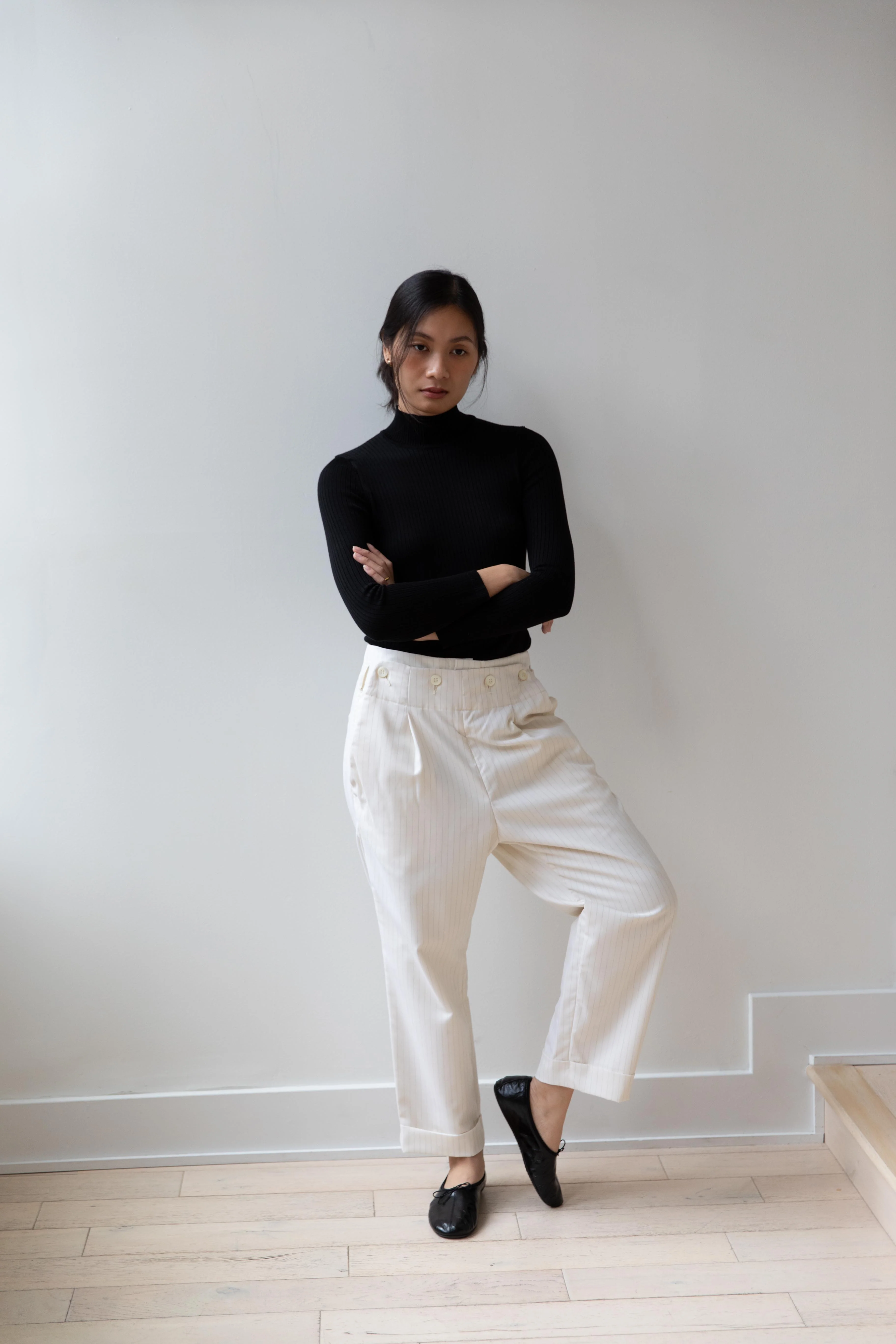 Aseedonclöud | Study Uniform Slacks in Off White - Image 15