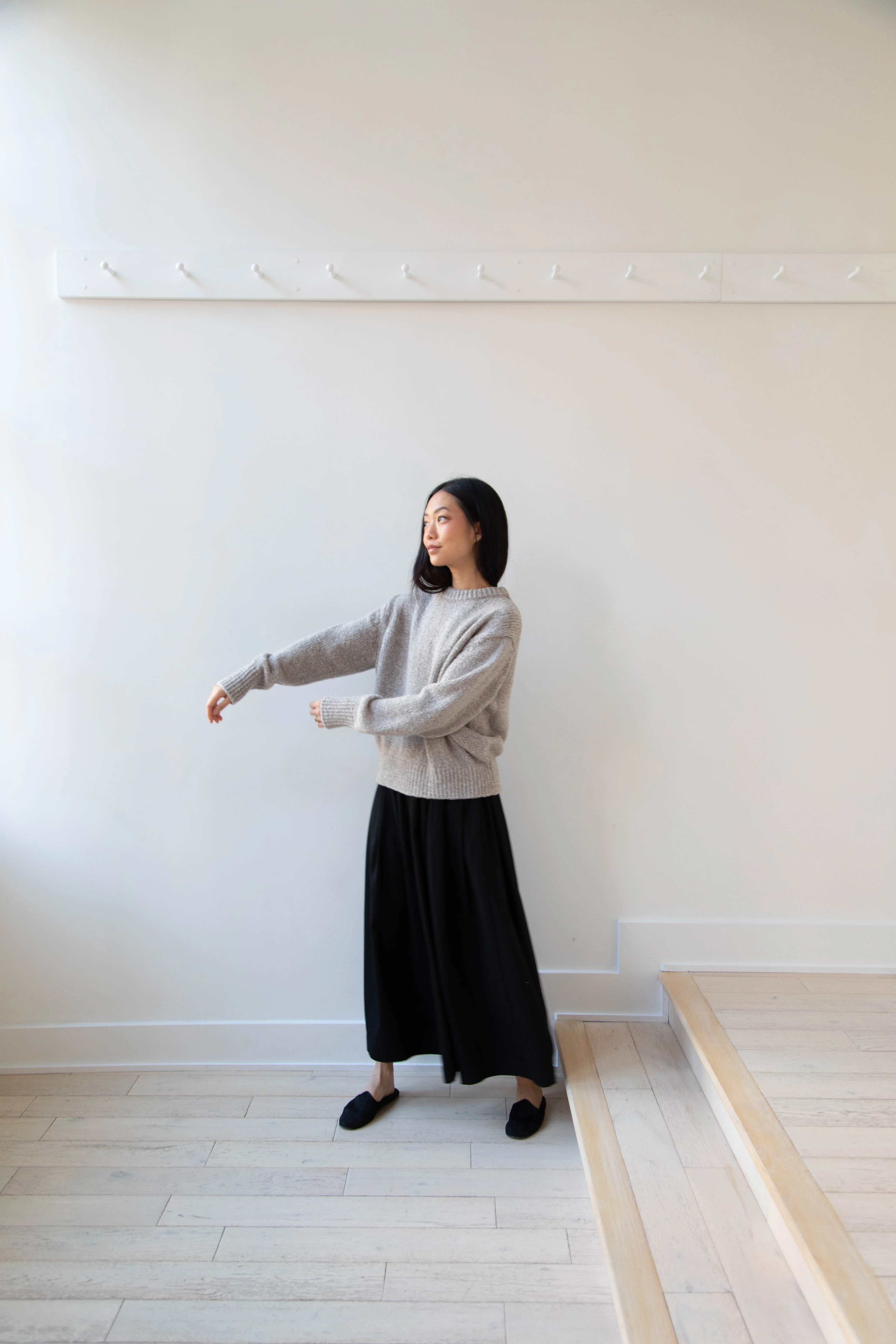 Aton | Crewneck Sweater in Greige Wool silk - Image 25