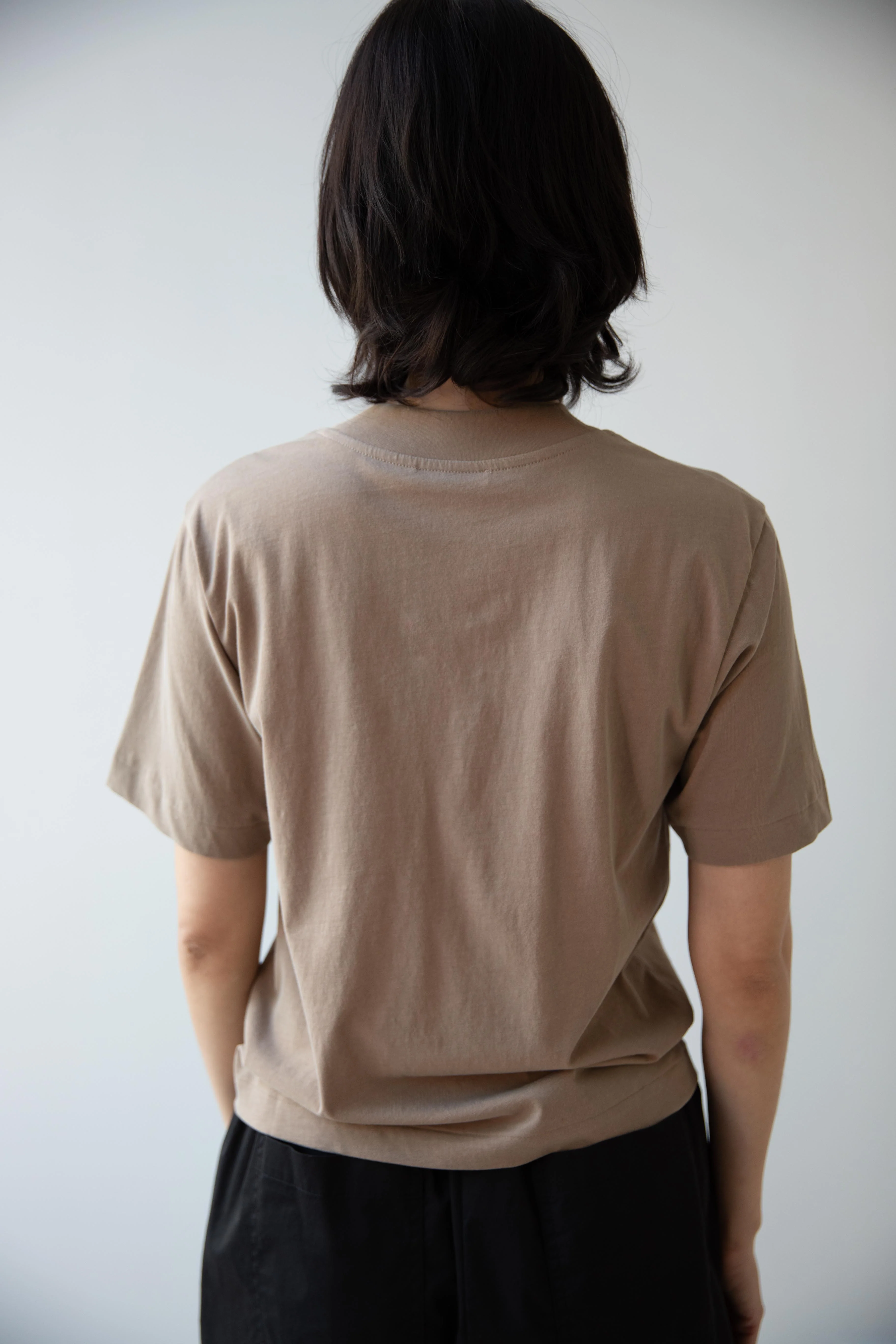 Aton | Fresca Nubuck T-Shirt in Beige - Image 5