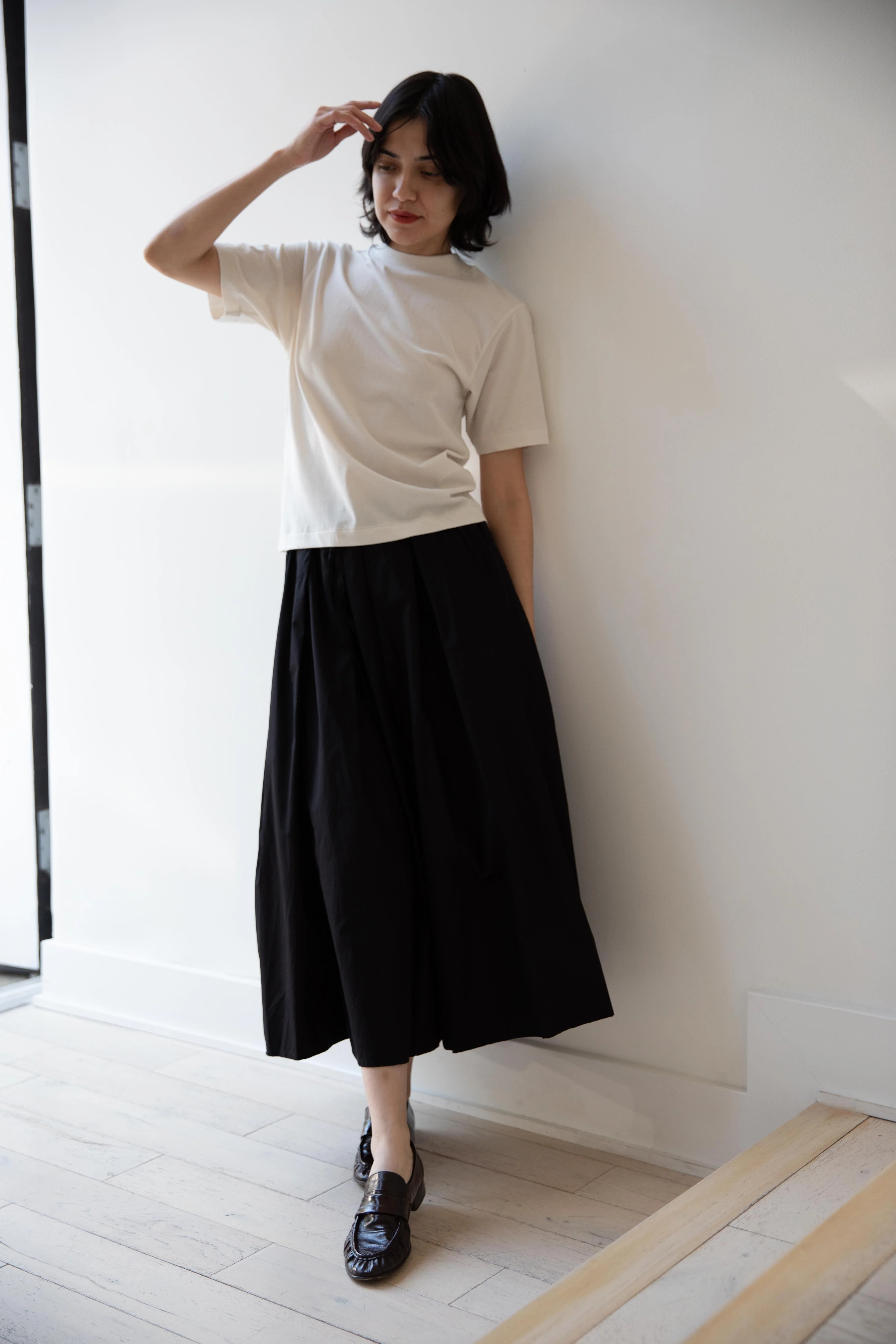 Aton | Fresca Nubuck T-Shirt in Warm White - Image 23