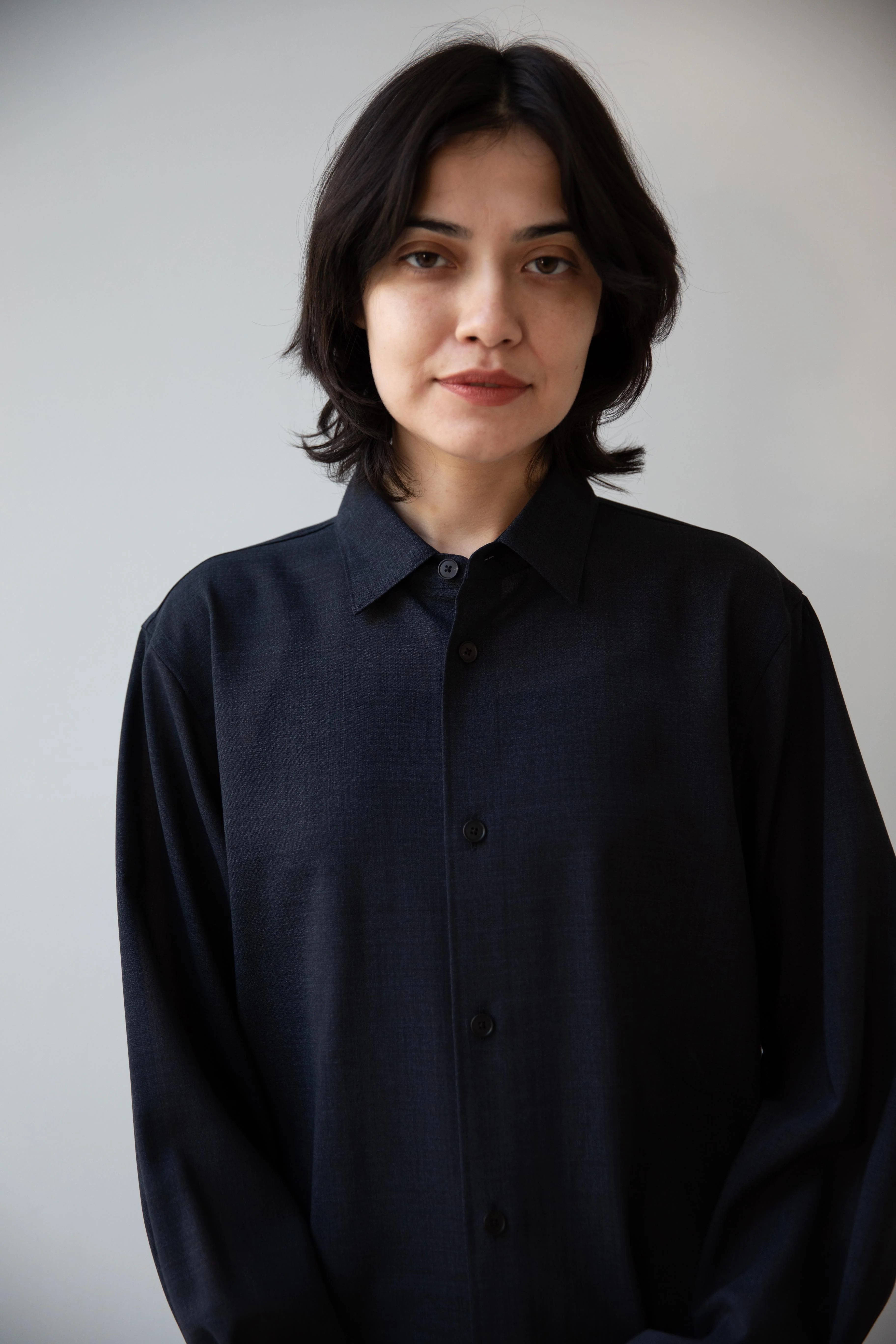 Aton | Loose Fit Shirt in Navy Tropical Wool - Image 38