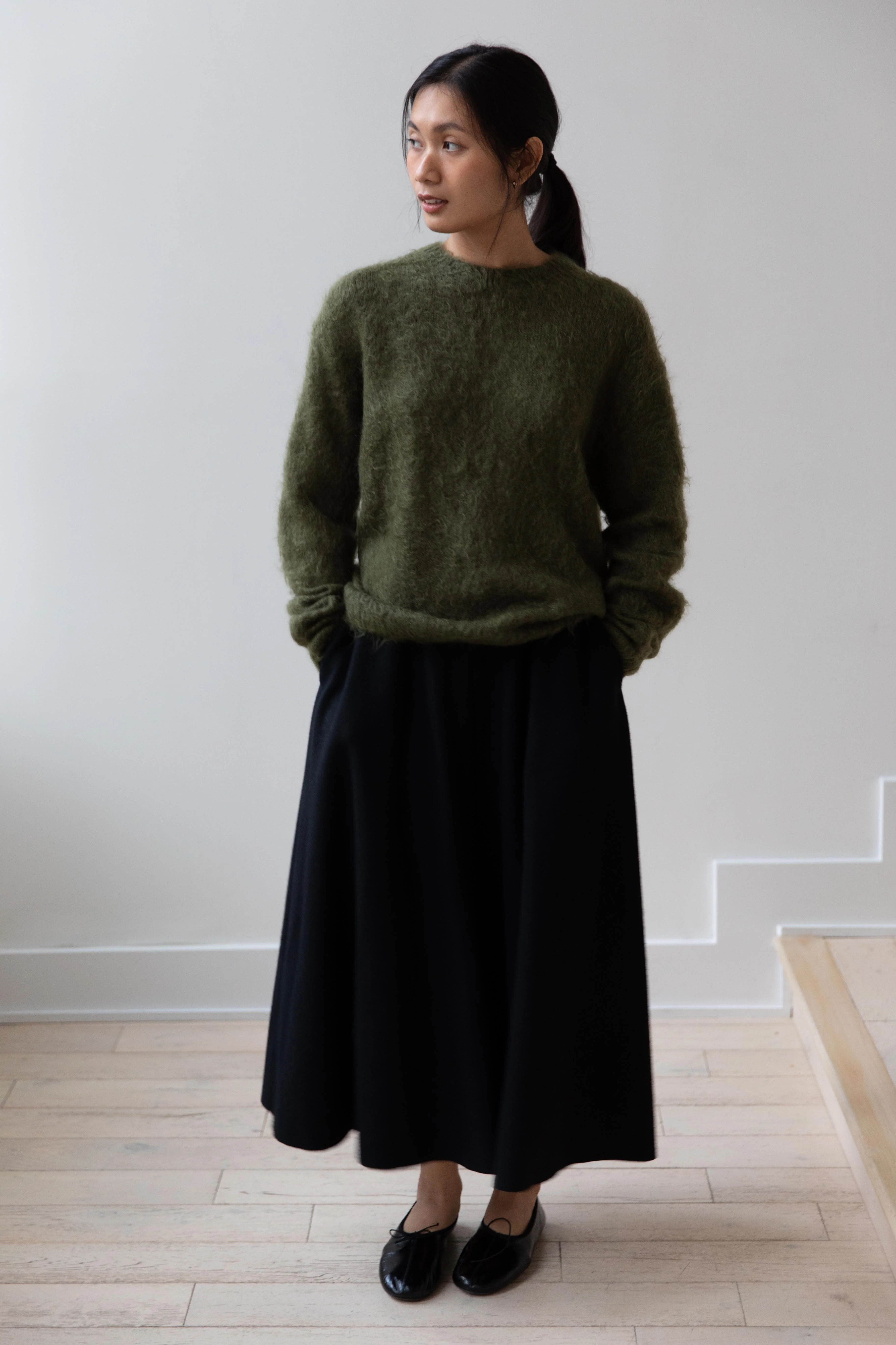 Auralee | Brushed Super Kid Mohair Knit in Olive - Image 4