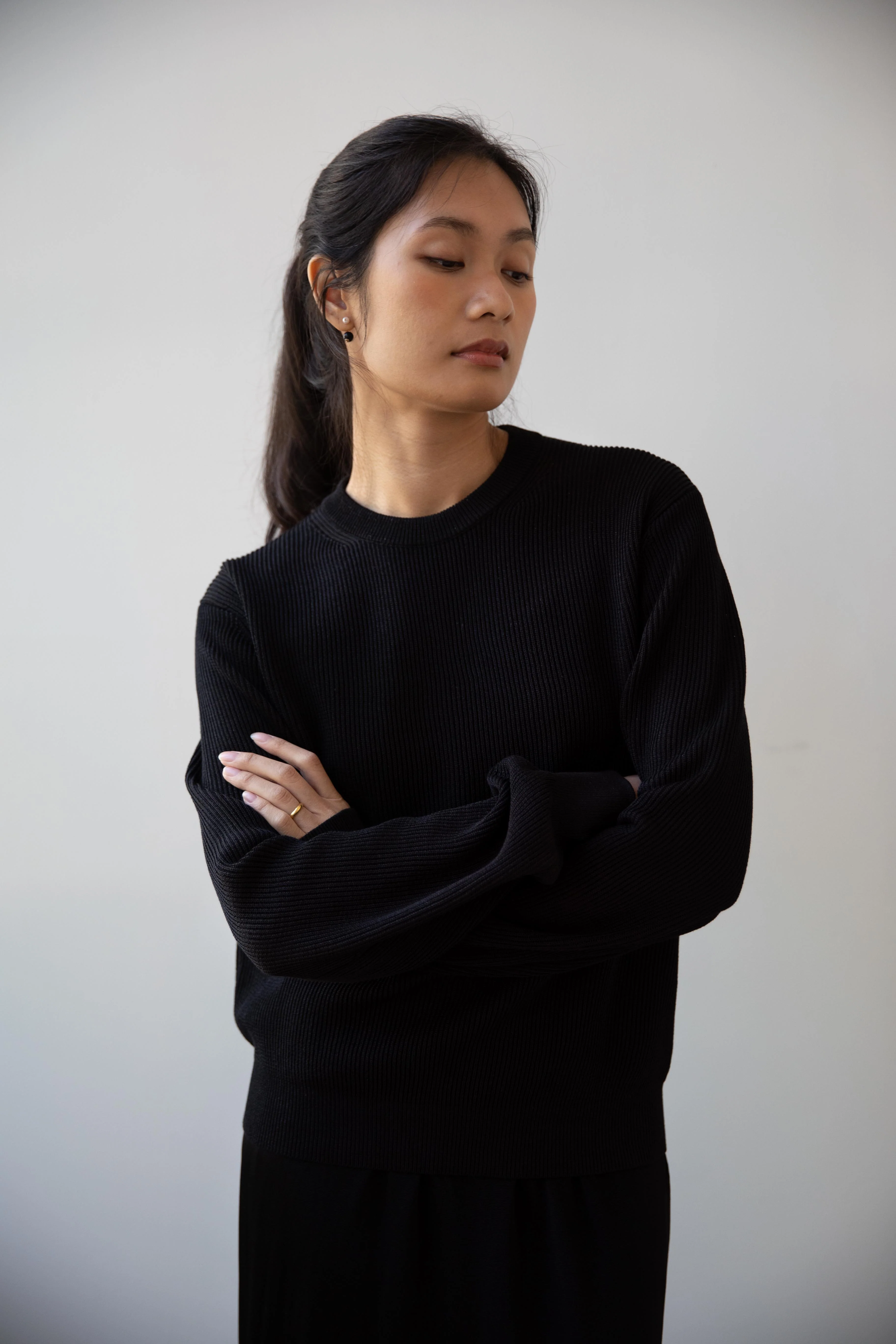 Auralee | Flat Yarn Rib Knit Pullover in Black - Image 21