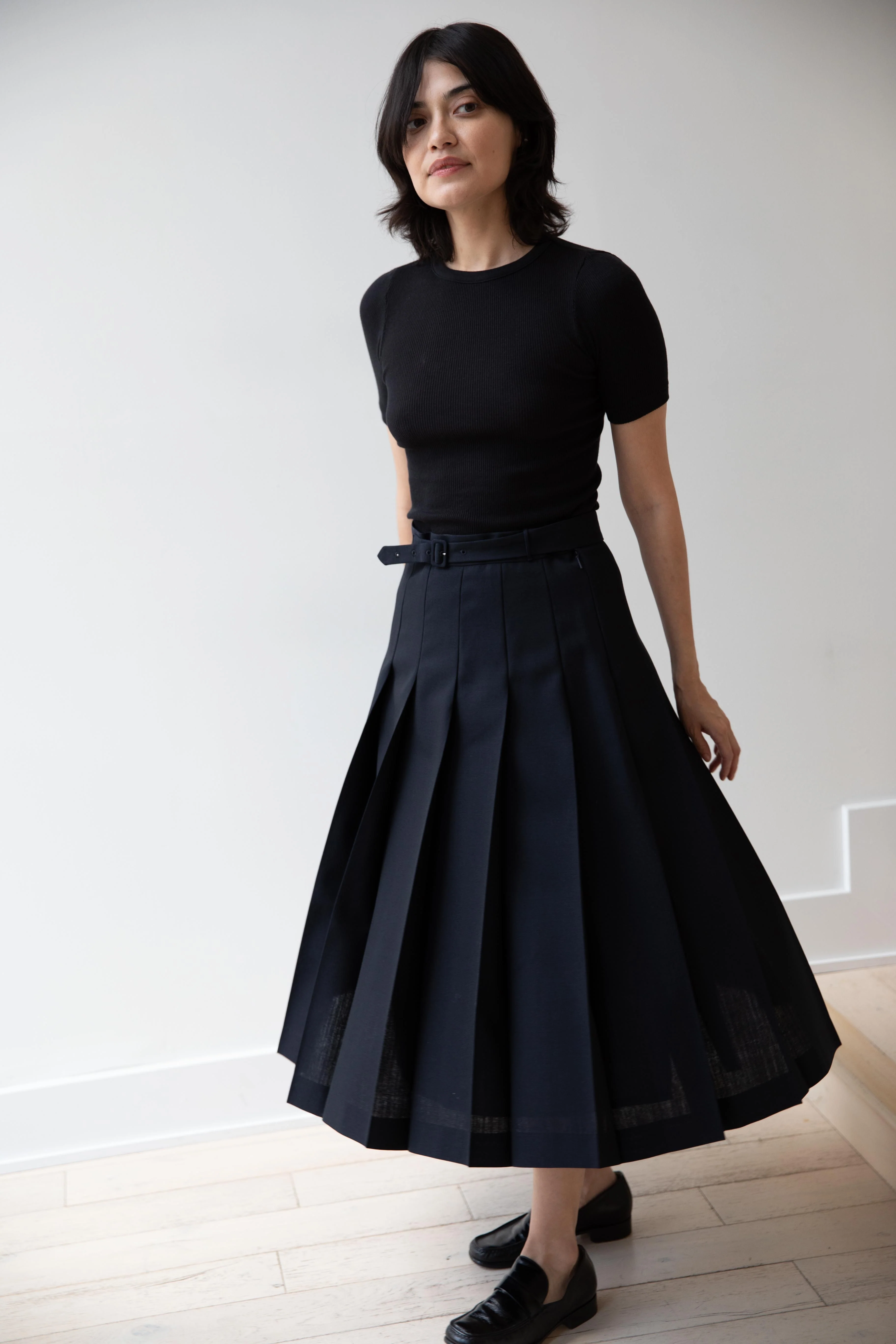 Auralee | Hopsack Pleated Skirt in Dark Navy - Image 13
