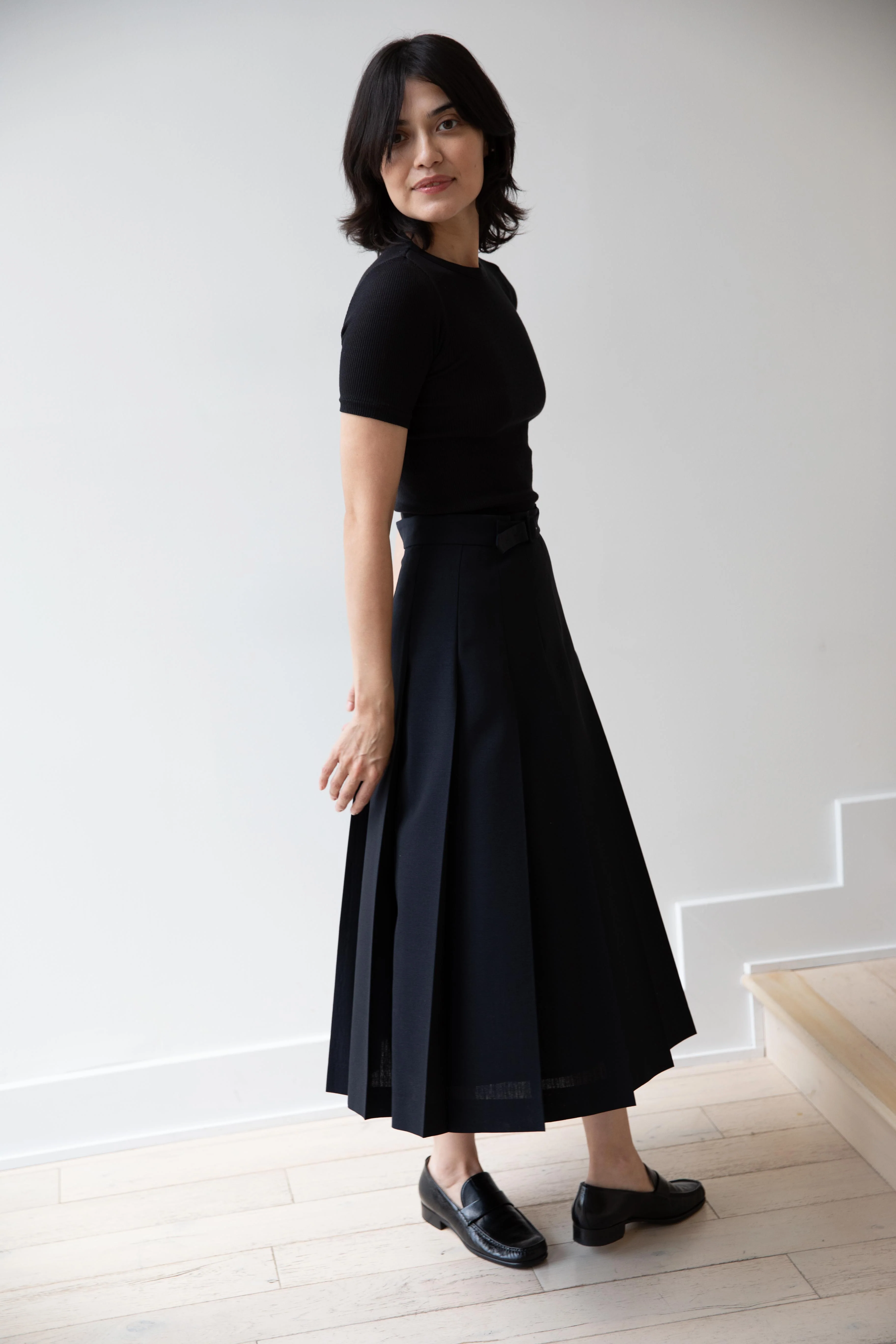 Auralee | Organic Soft Rib Tee in Black - Image 25