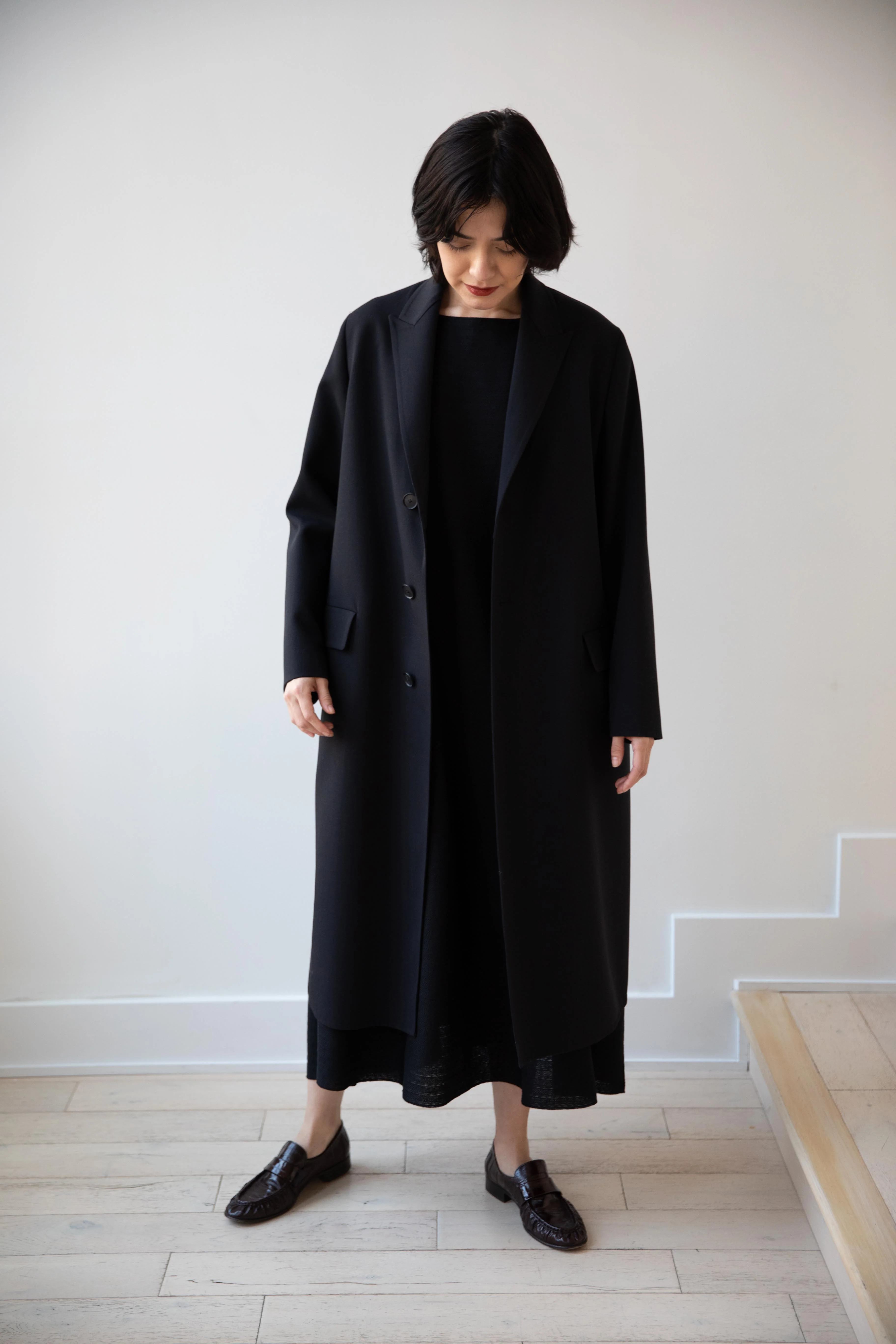 Auralee | Structured Wool Gabardine Hand Sewn Coat in Navy Black - Image 3