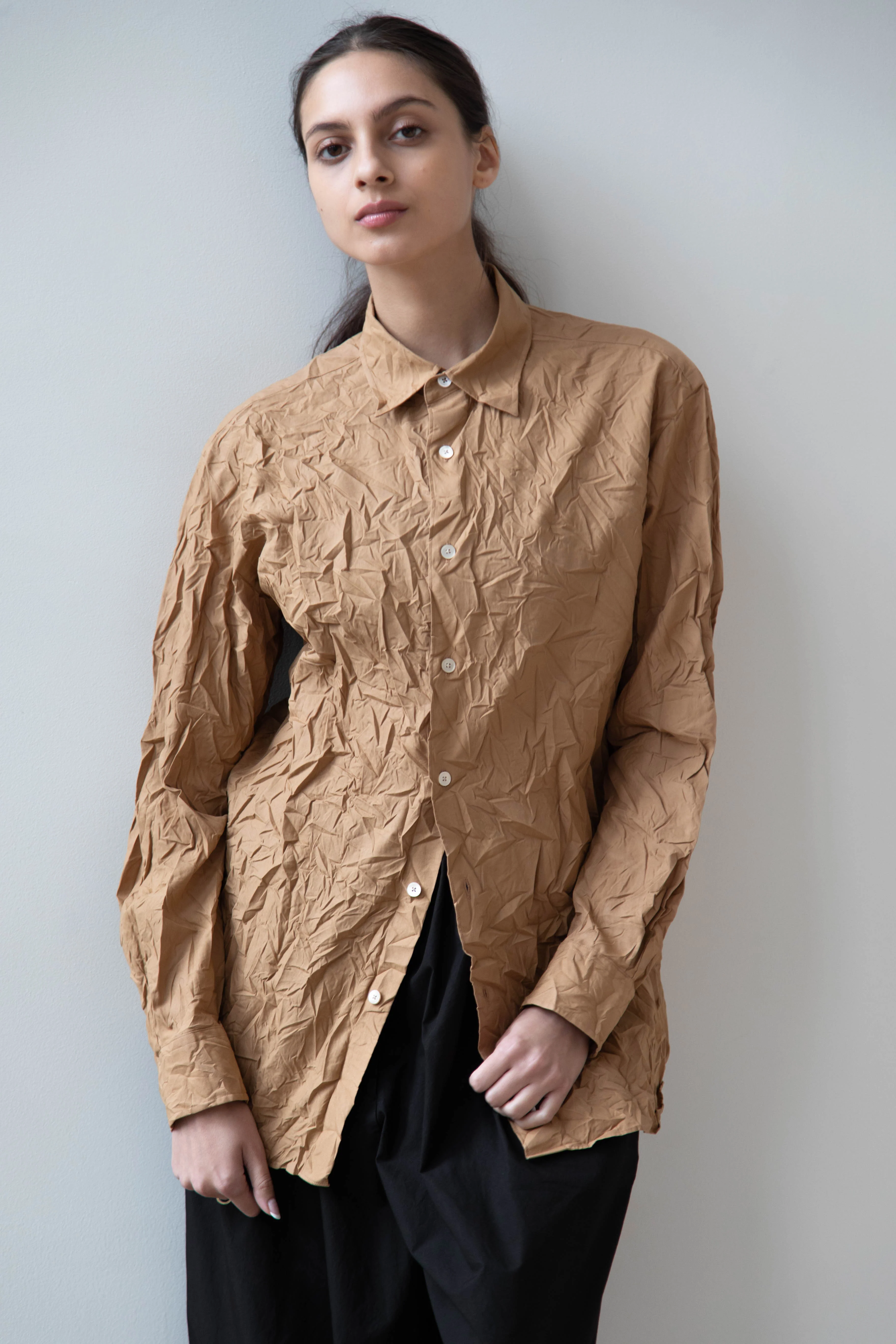 Auralee | Wrinkled Washed Finx Shirt in Brown - Image 24