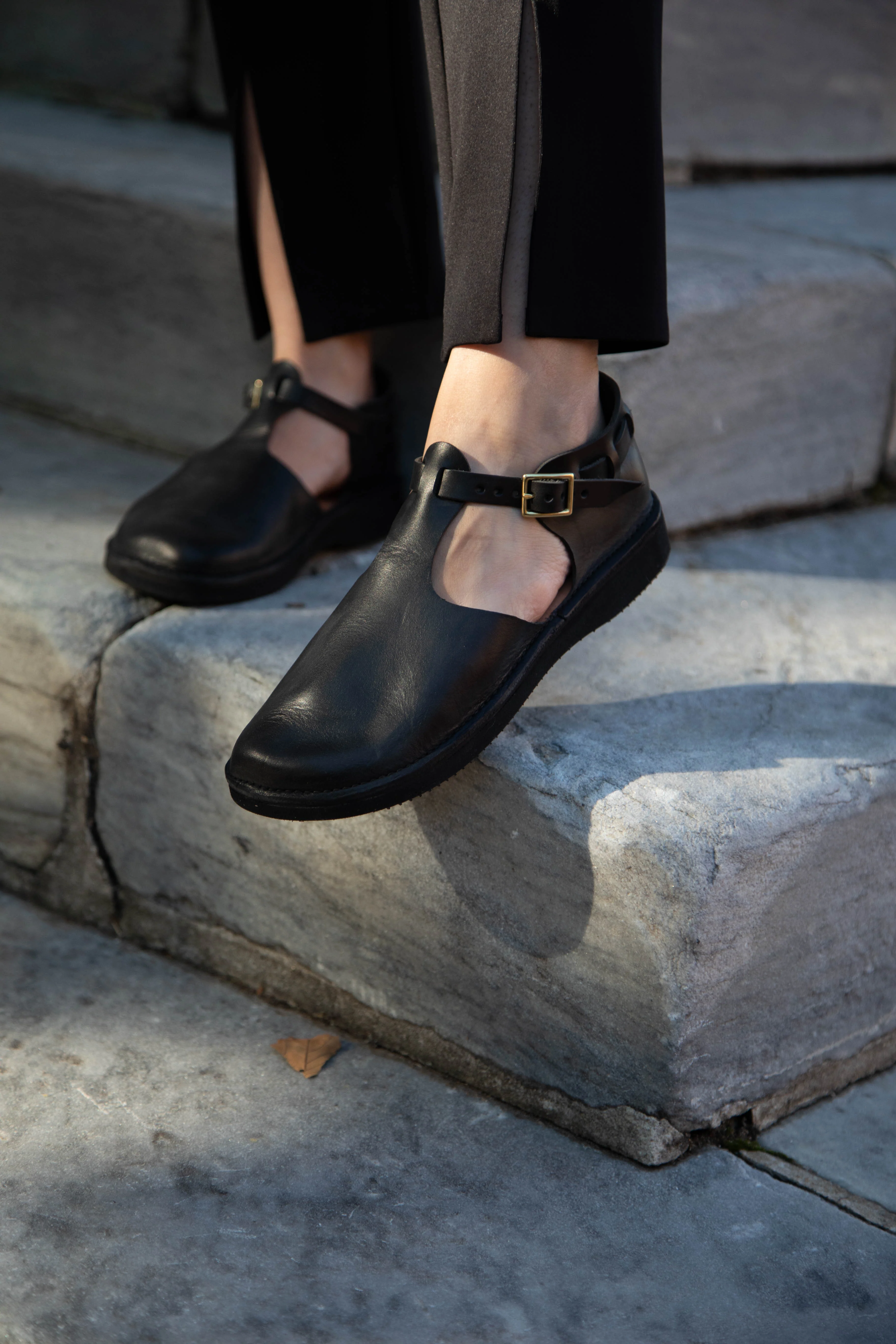 Aurora Shoes T-Strap in Black - Image 9