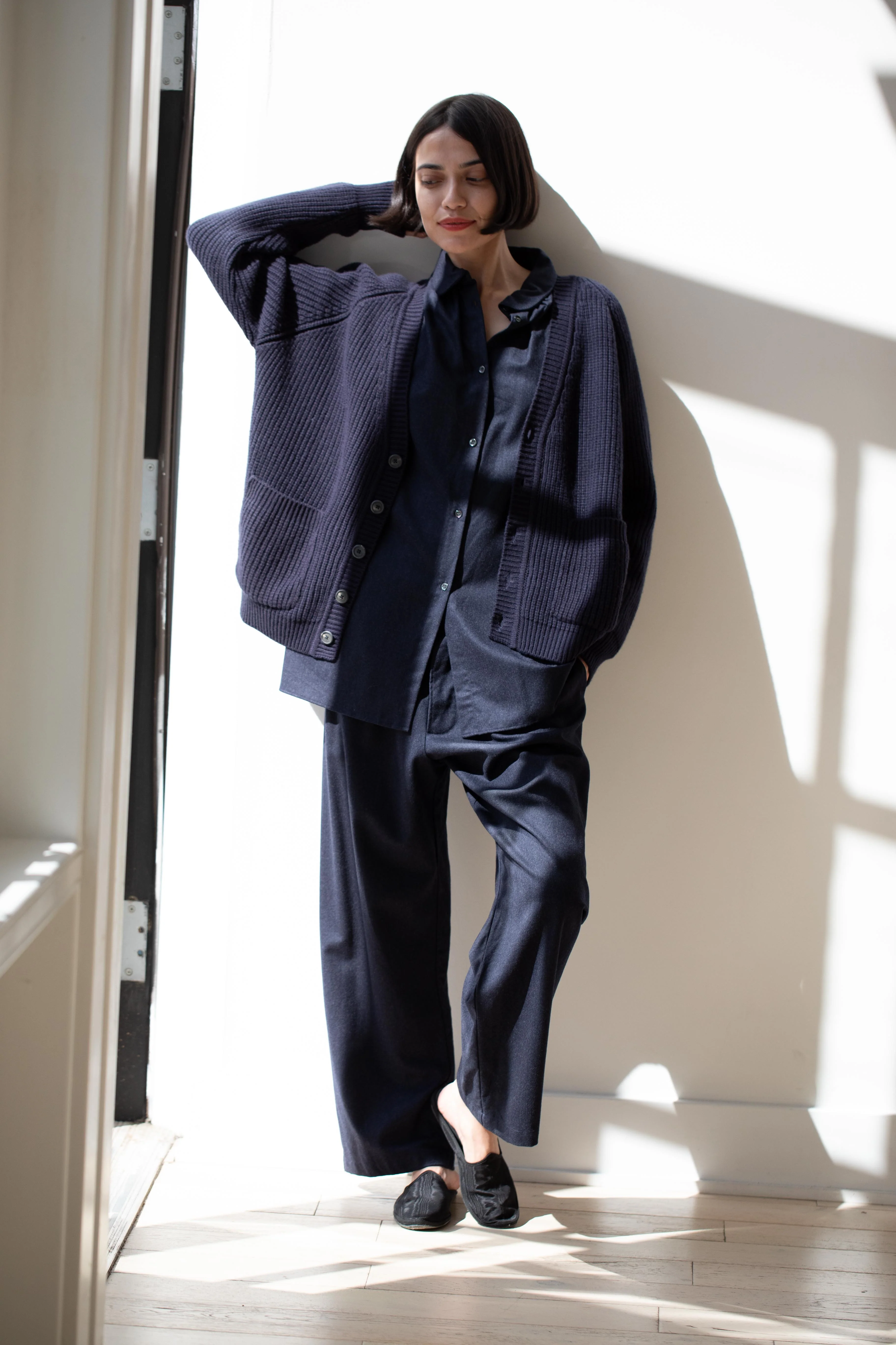 Bergfabel | Cashmere Cardigan in Navy - Image 19