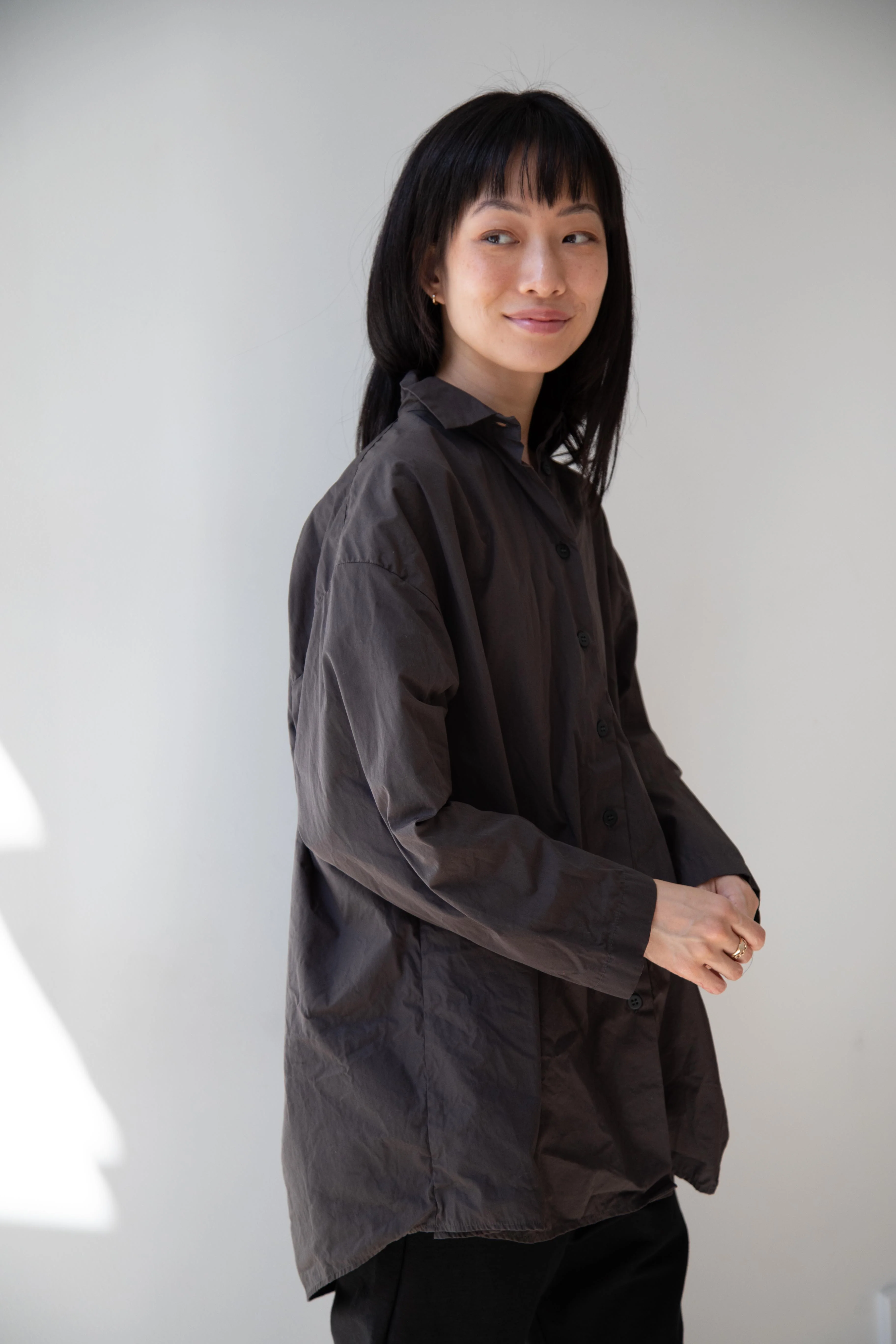 Bergfabel | Long Overshirt in Moss - Image 35