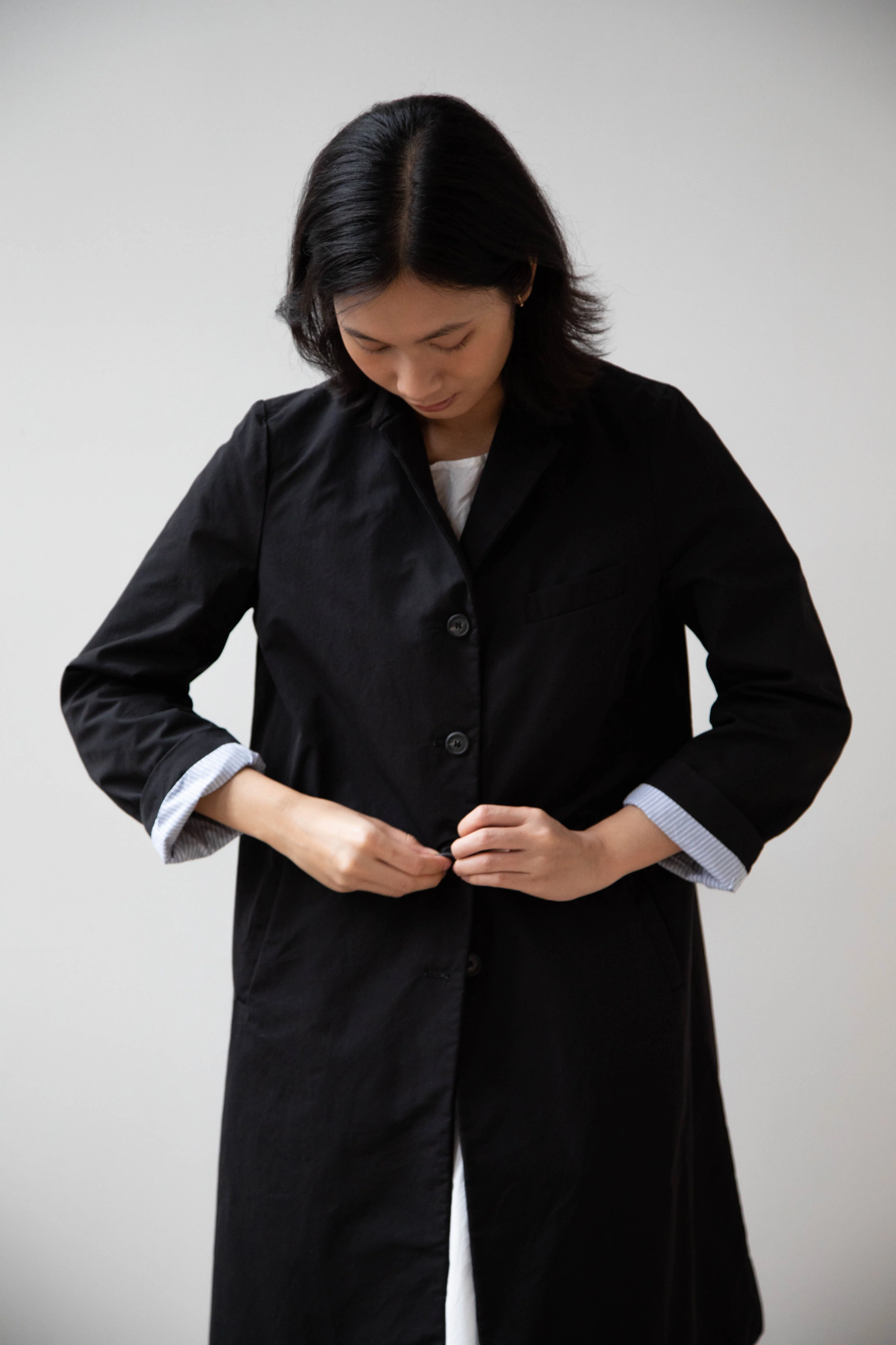 Bergfabel | Farmer Coat in Black Cotton - Image 35