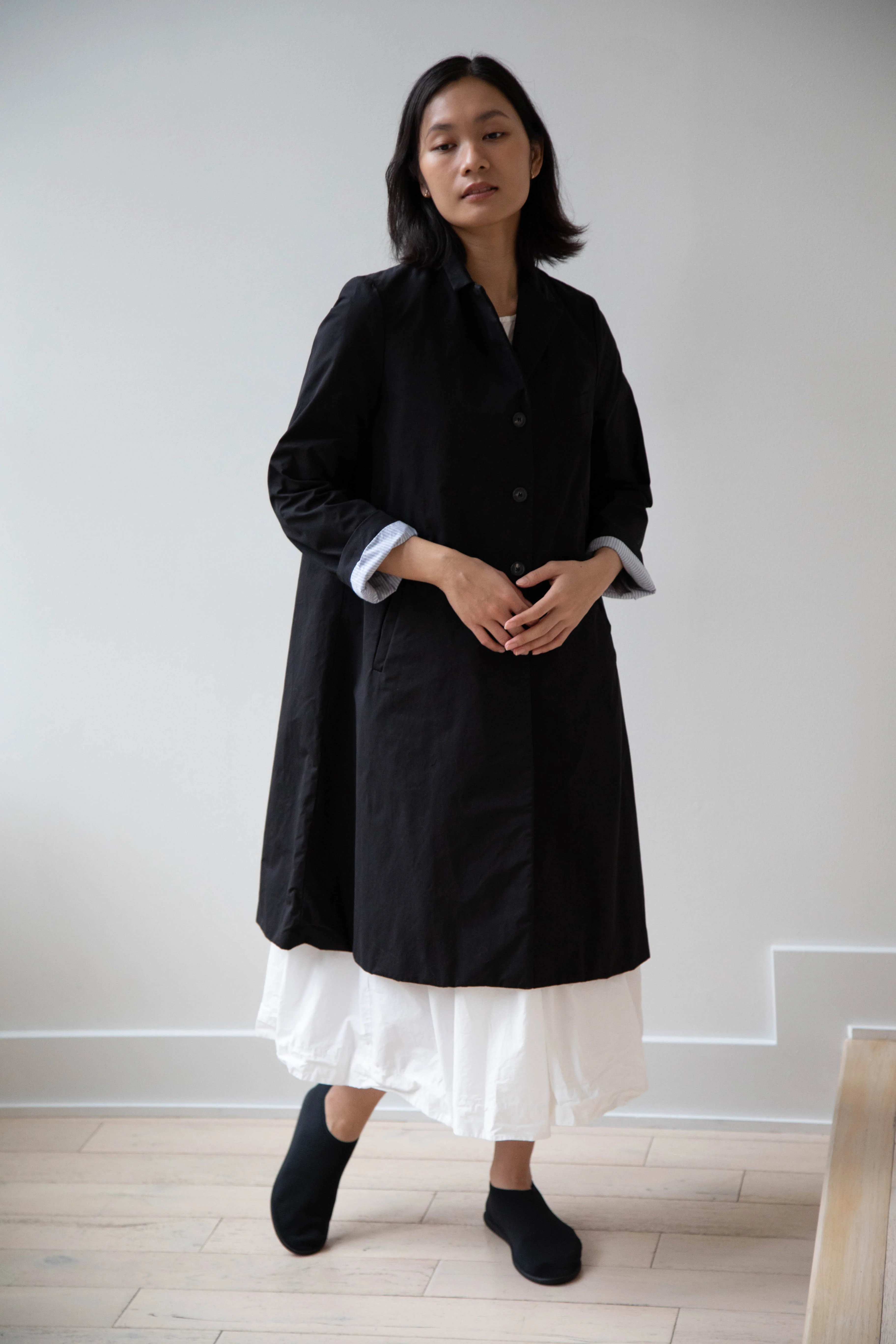 Bergfabel | Farmer Coat in Black Cotton - Image 36