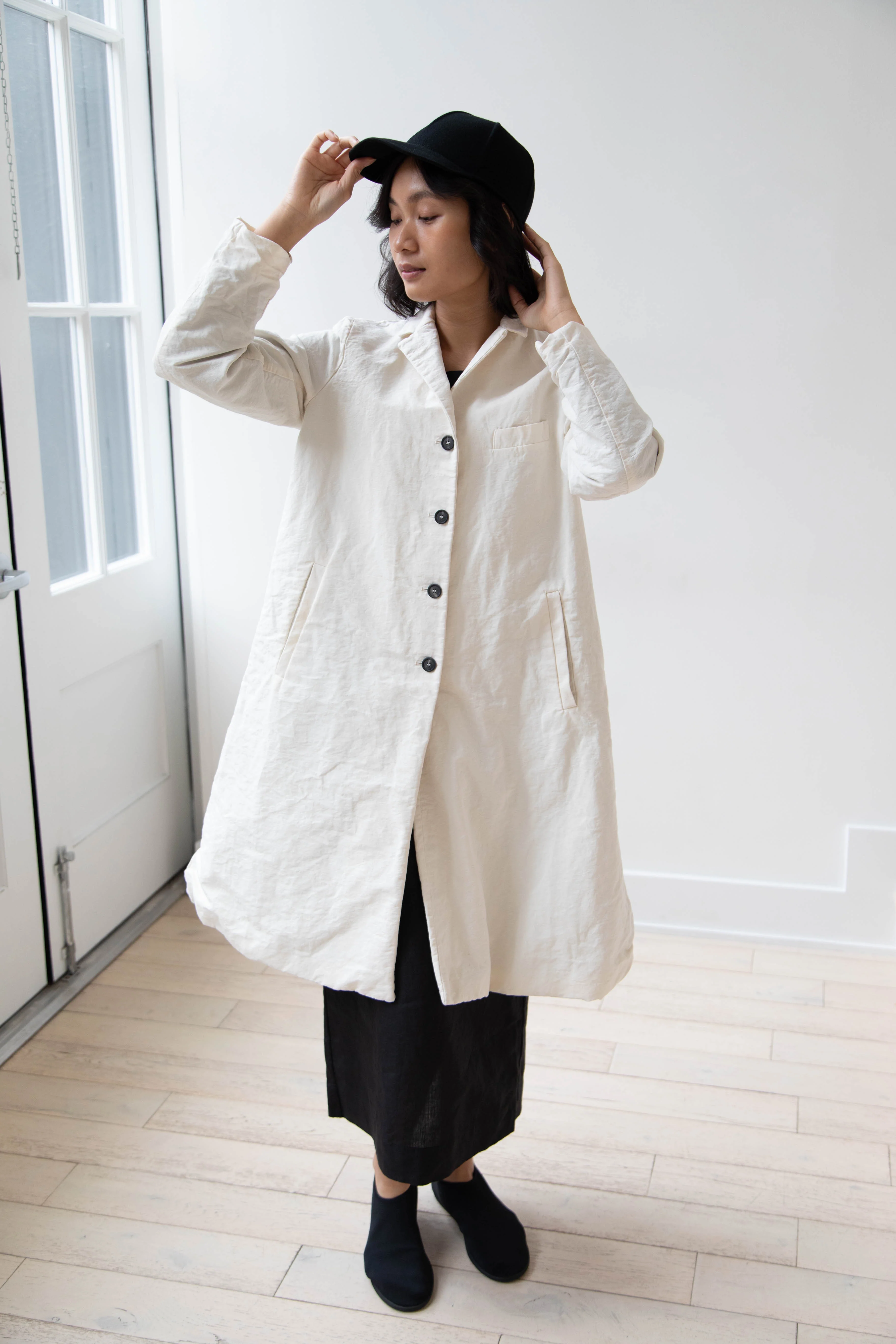 Bergfabel | Farmer Coat in Off White Cotton Linen - Image 18