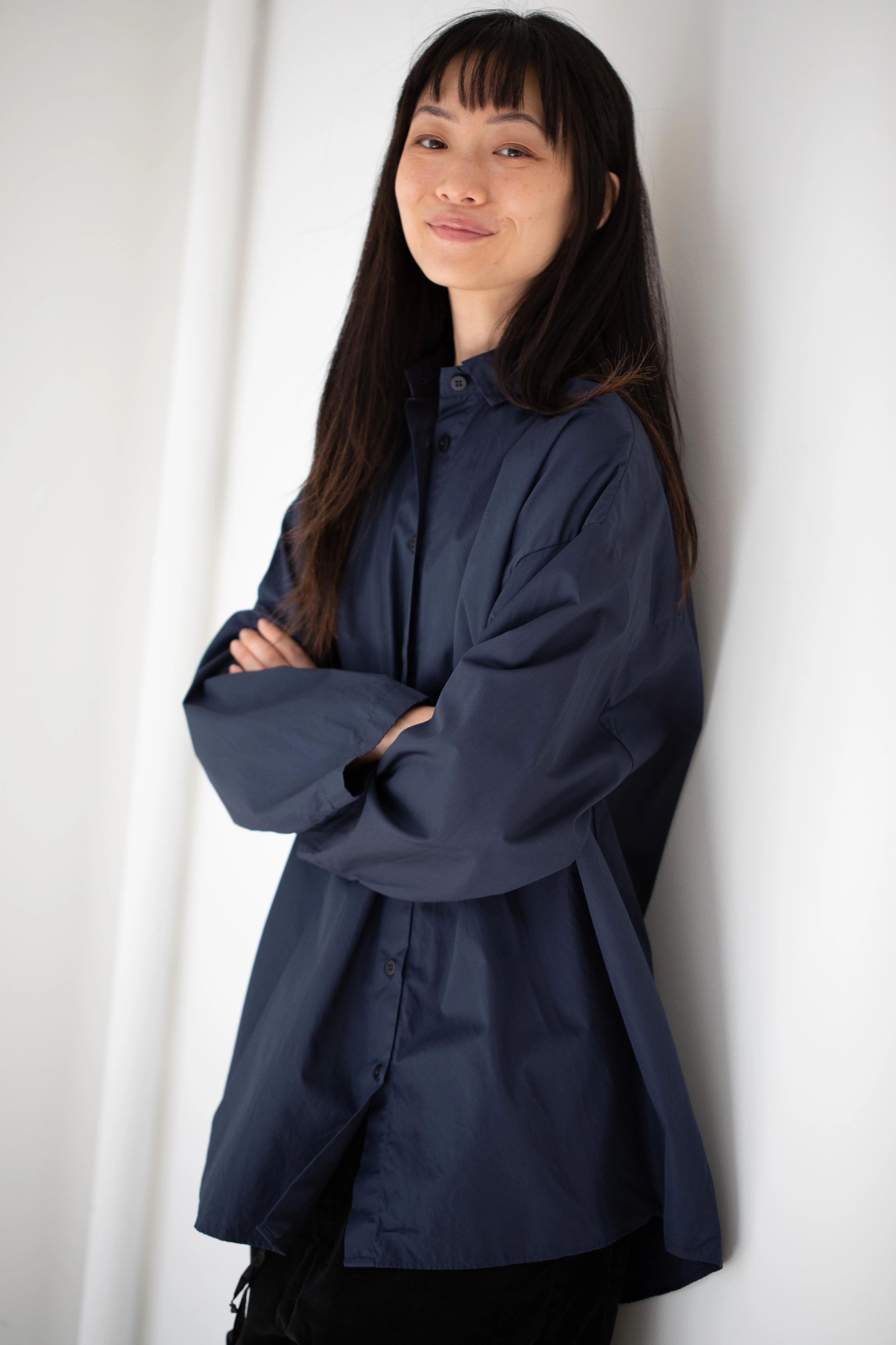 Bergfabel | Long Overshirt in Marine Blue - Image 5