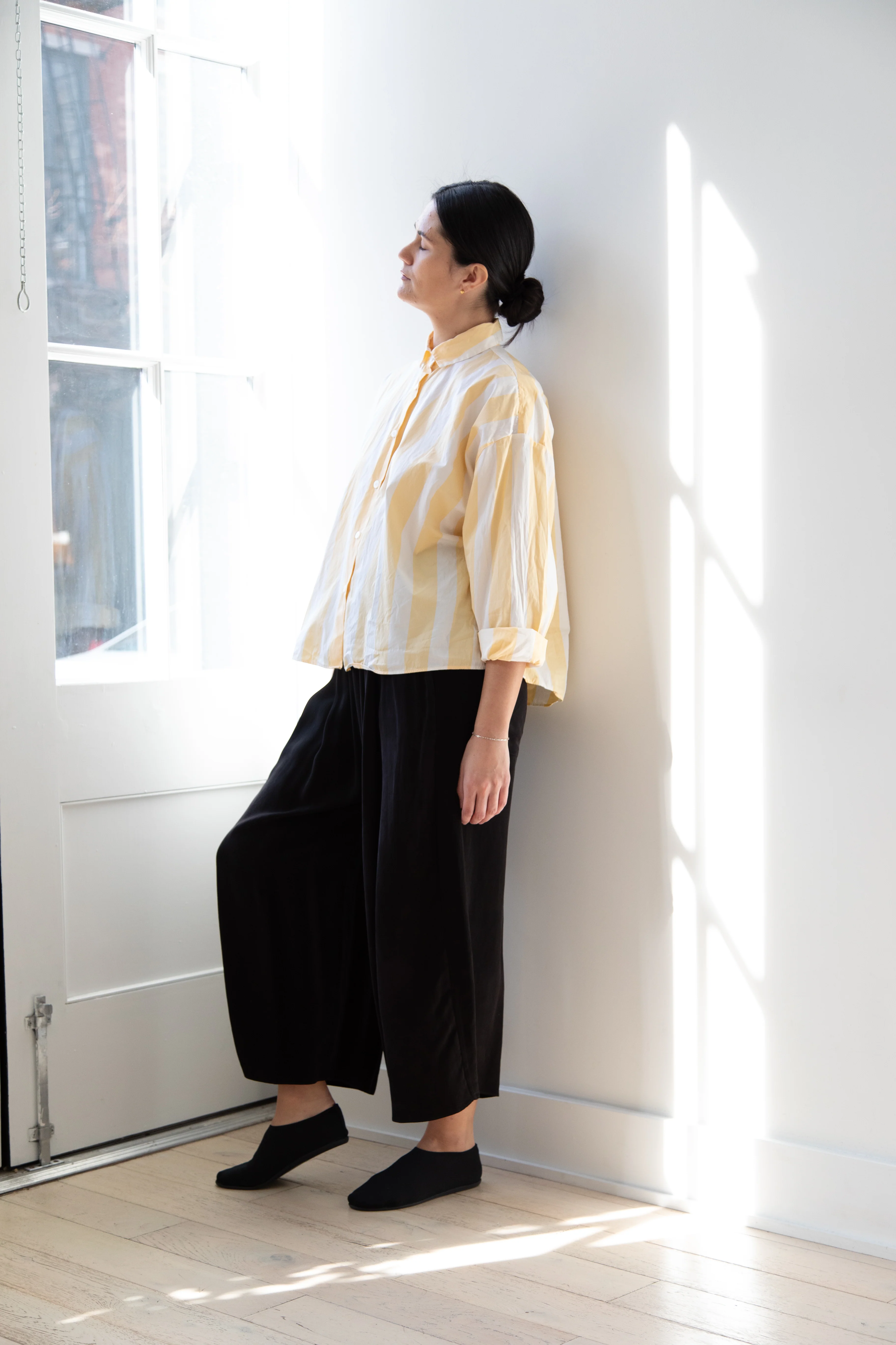 Bergfabel | Short Overshirt in Big Yellow Stripes - Image 27