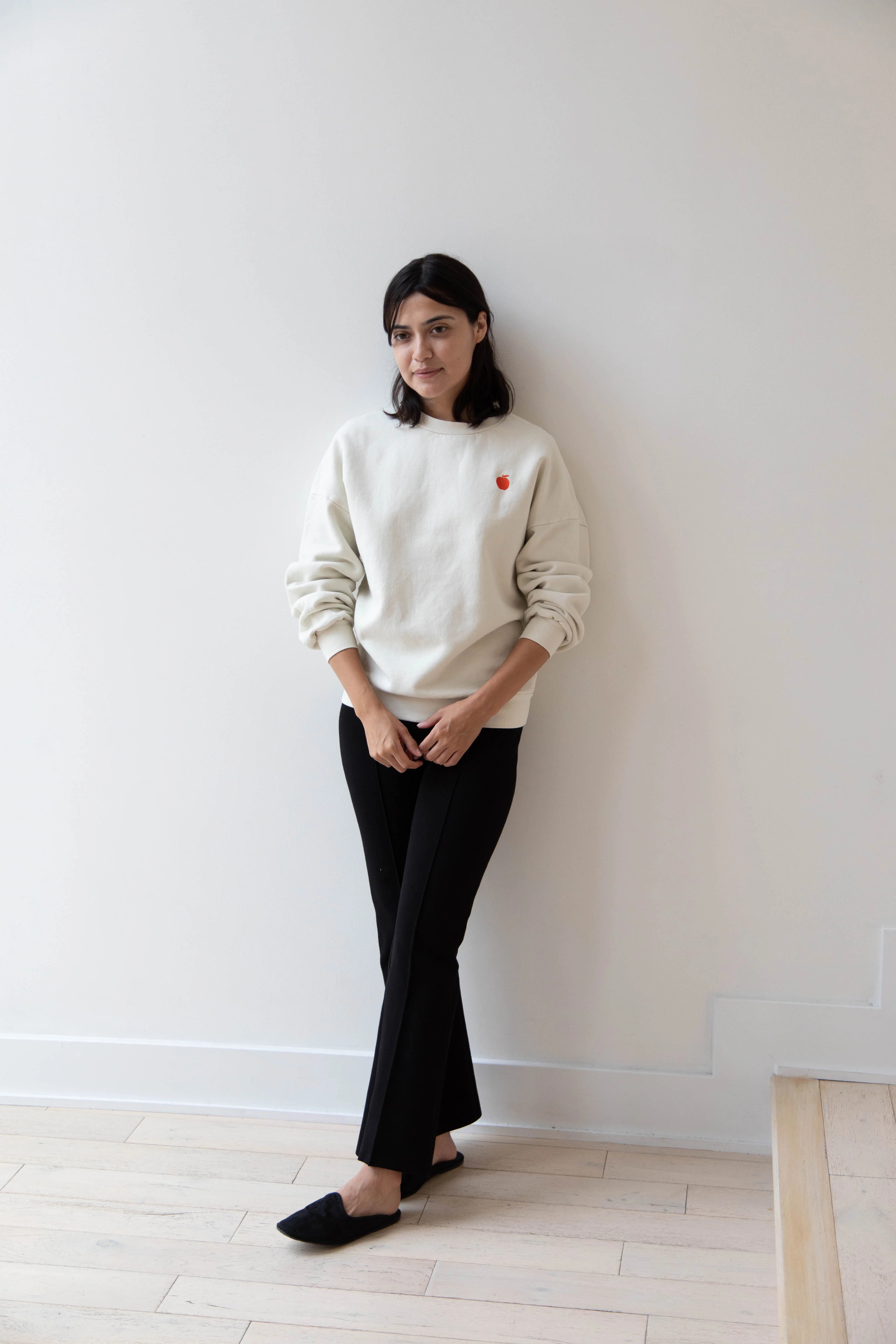 Bobo Choses | Relaxed Fit Apple Sweatshirt in Off White - Image 32