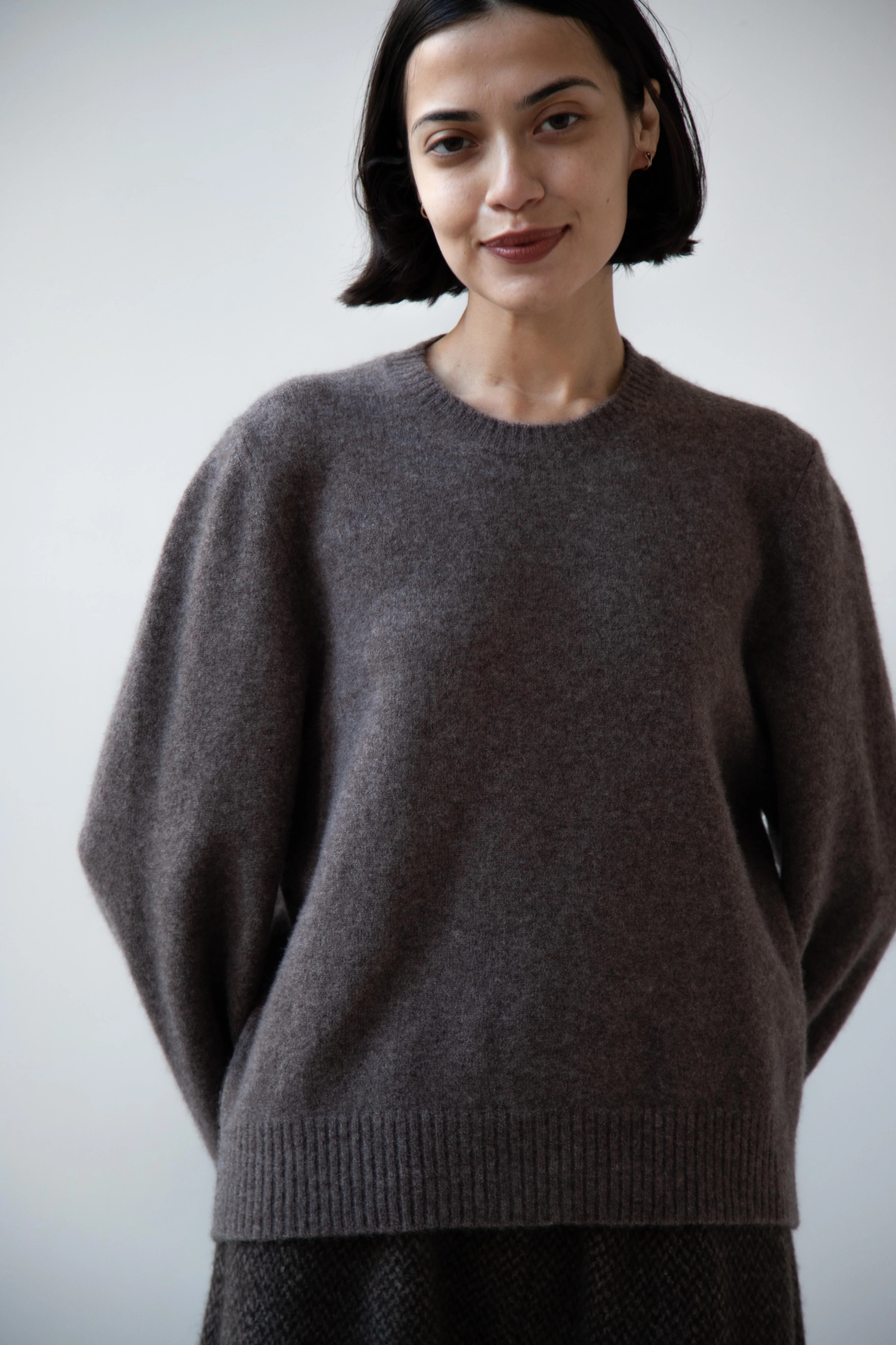 Boboutic | Cashmere Silk Sweater in Taupe - Image 10