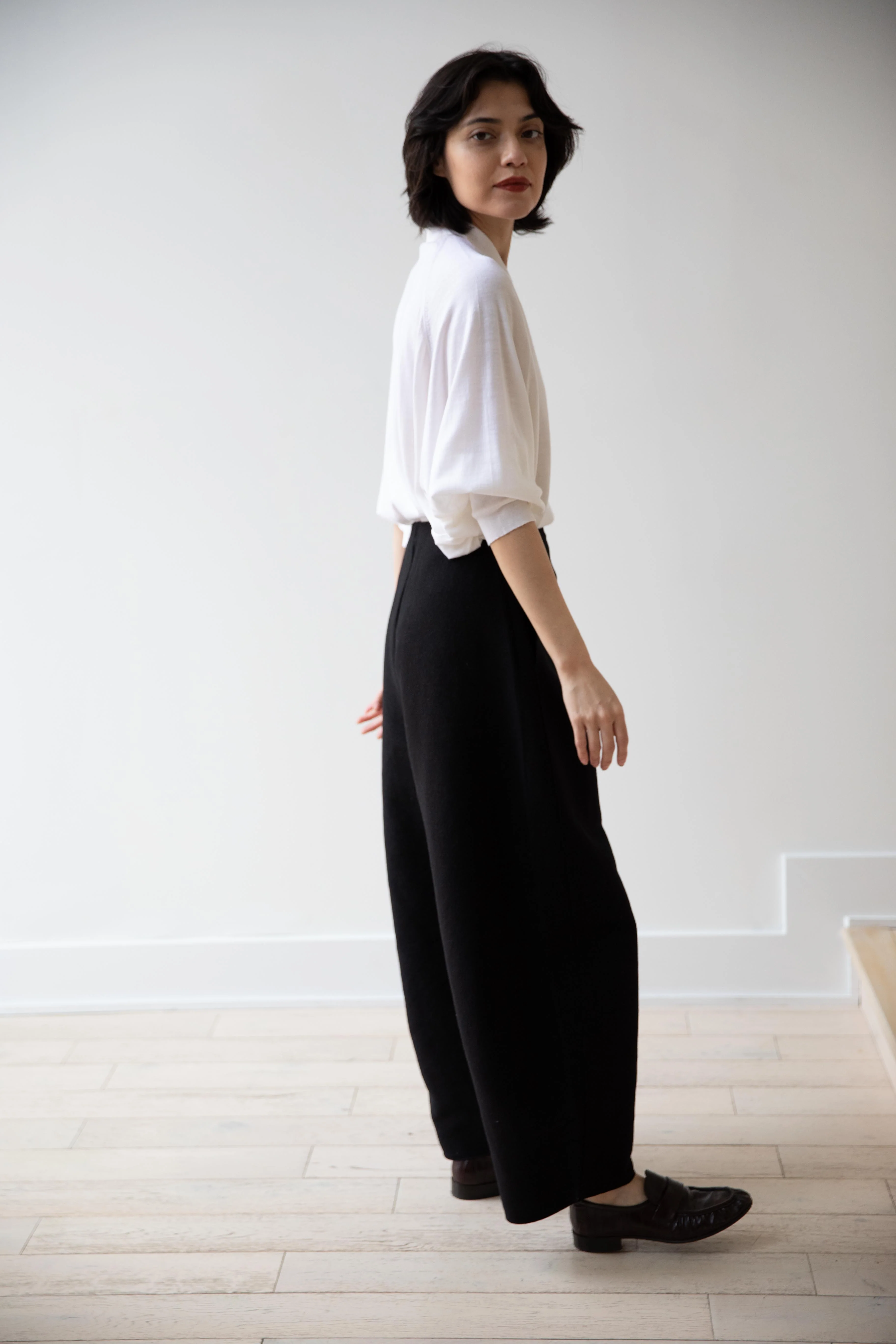 Boboutic | Choosing Trousers in Black - Image 3