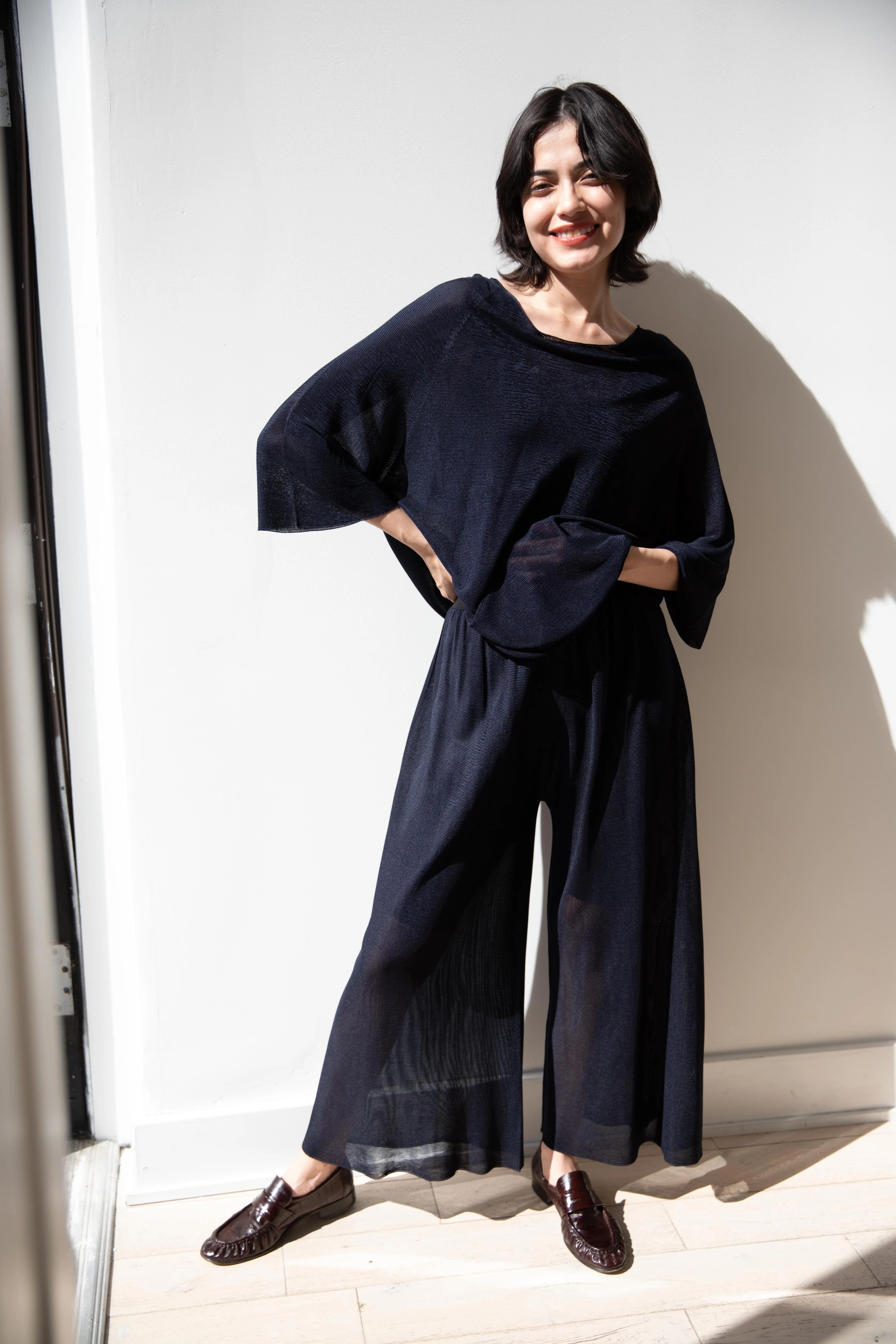 Cancellato Uniform | Viscose T-Shirt in Navy - Image 30