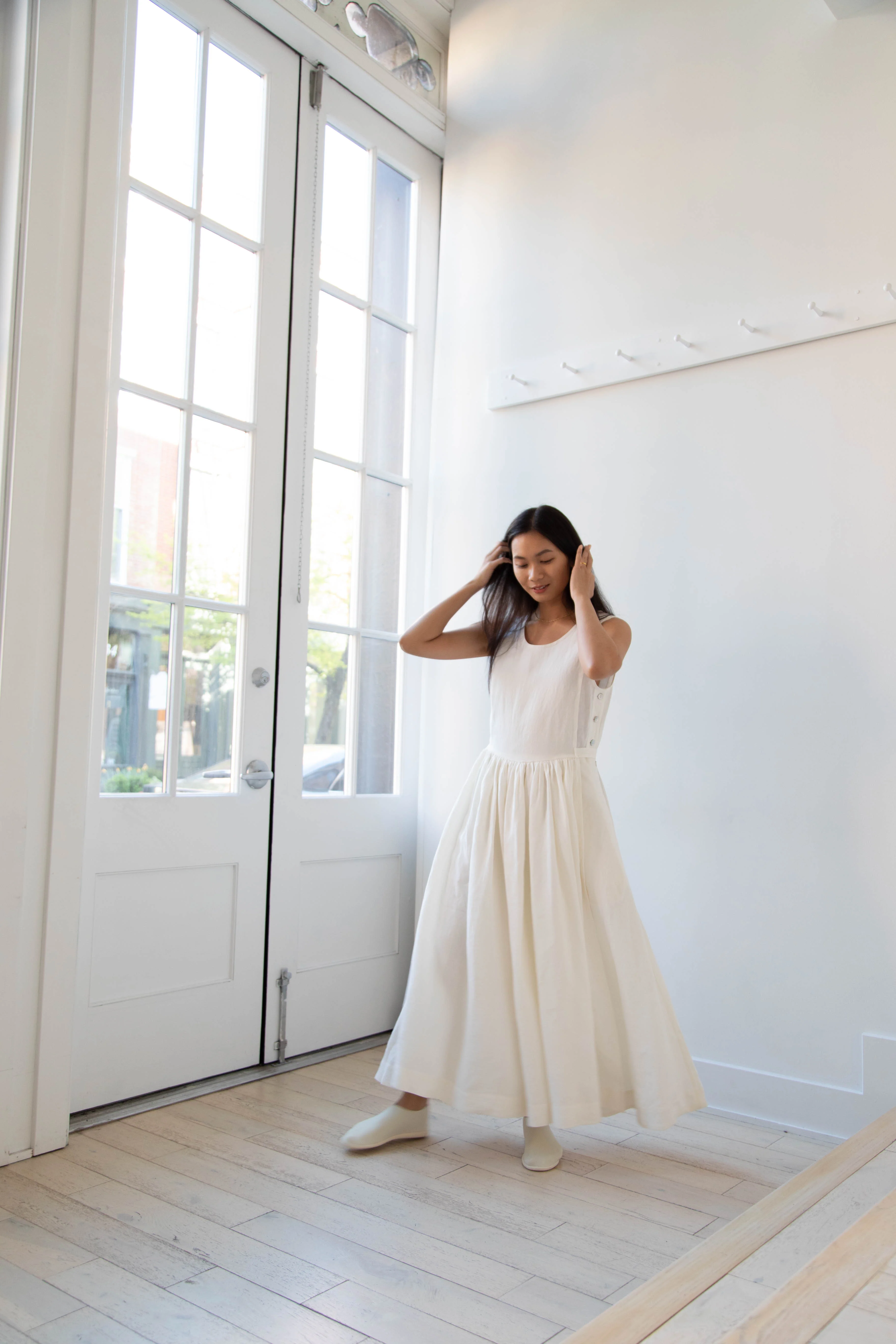 Cawley | Apron Dress in Ecru Linen - Image 25
