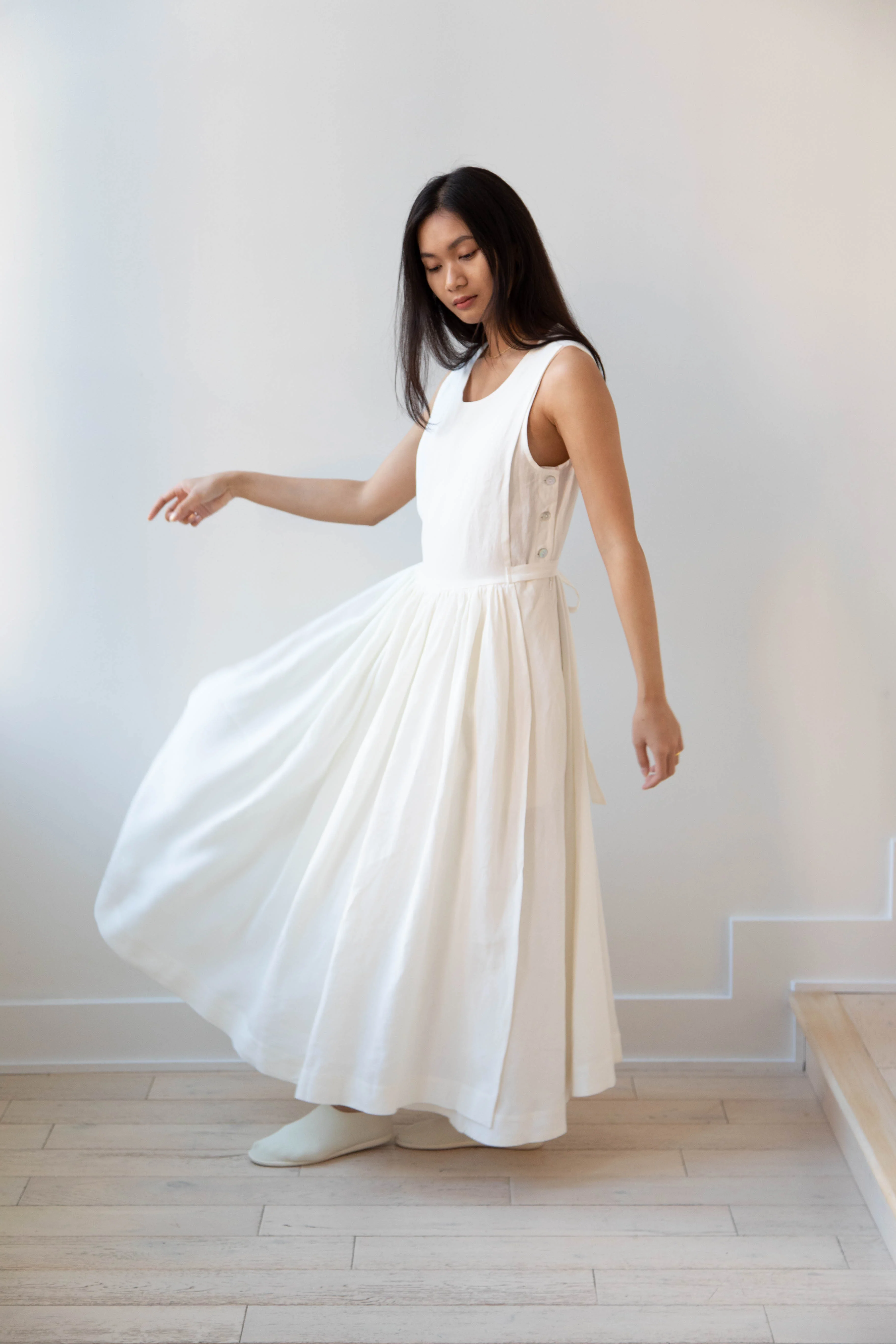 Cawley | Apron Dress in Ecru Linen - Image 5