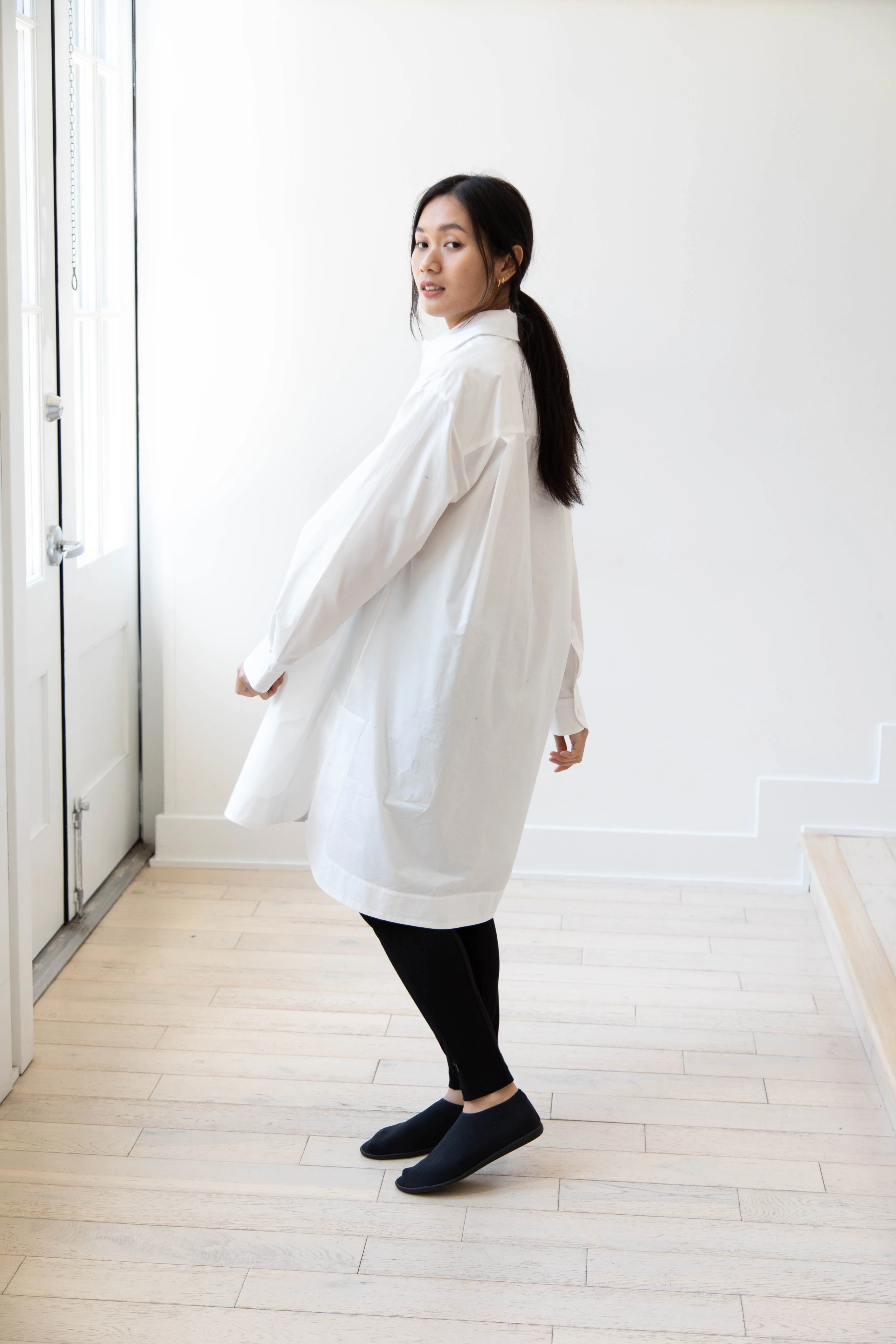 Cawley | Big Shirt Mini Dress in White - Image 4