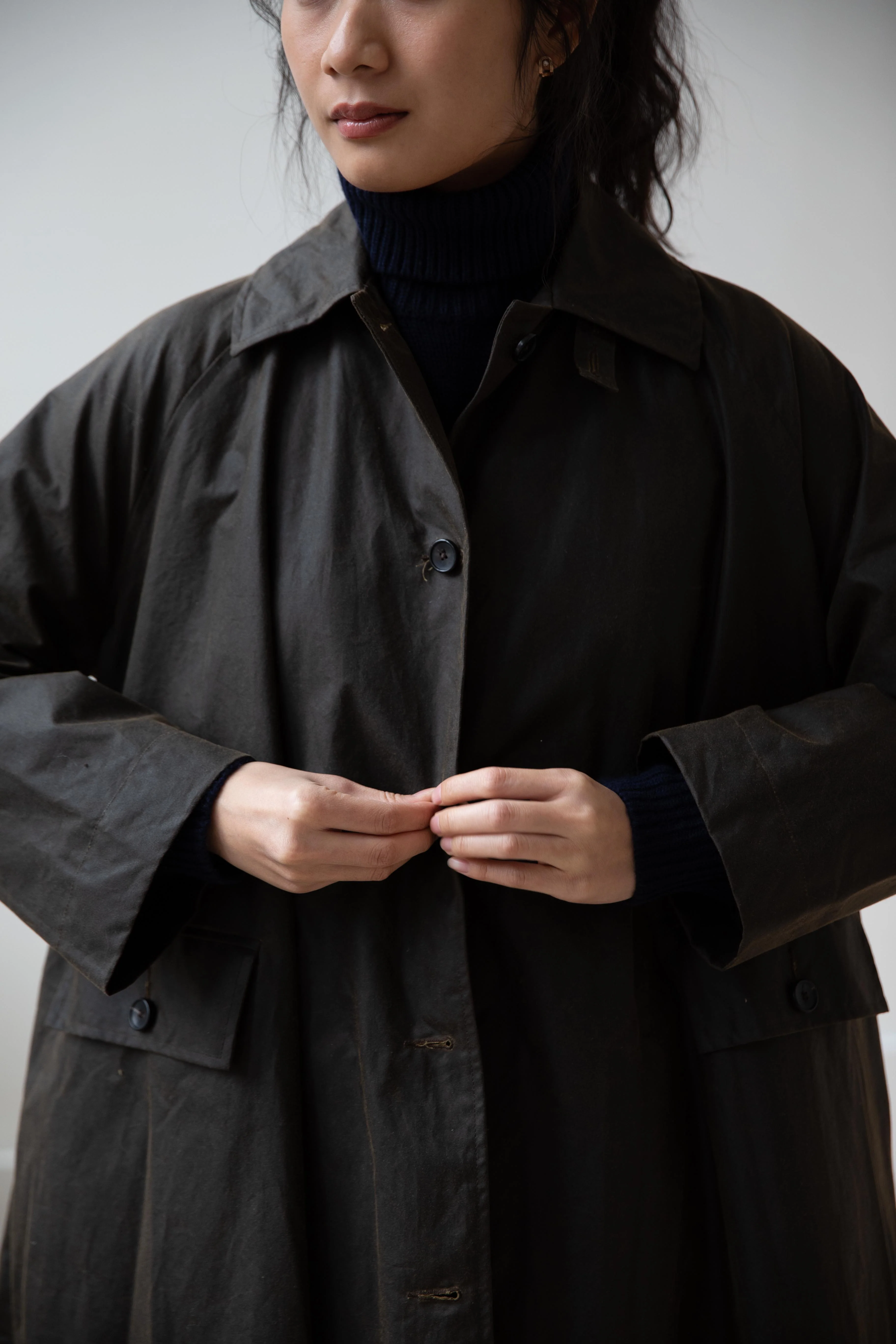 Cawley | Kit Trench in Waxed Olive - Image 22