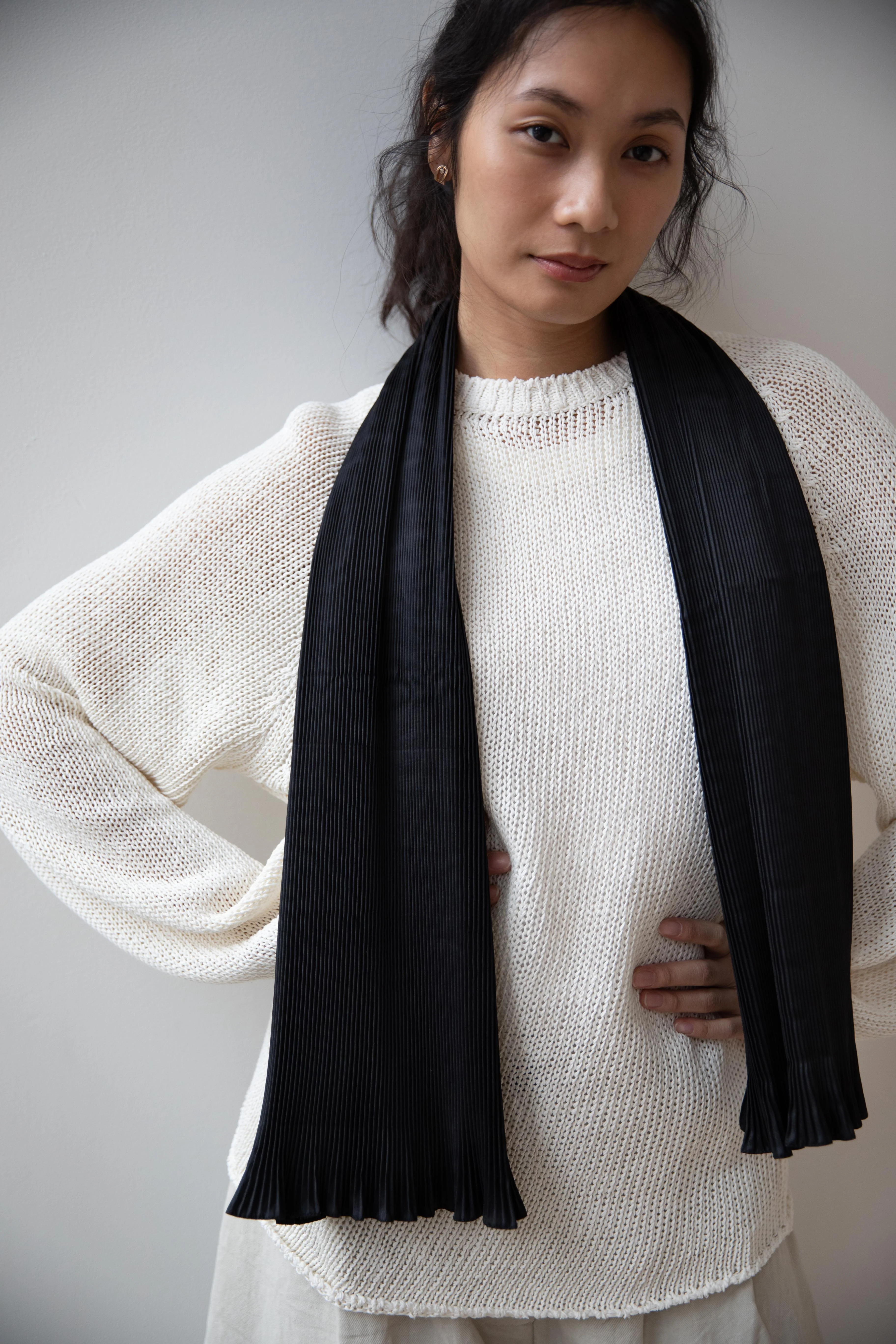 Cawley | Pleated Scarf in Black Silk - Image 6