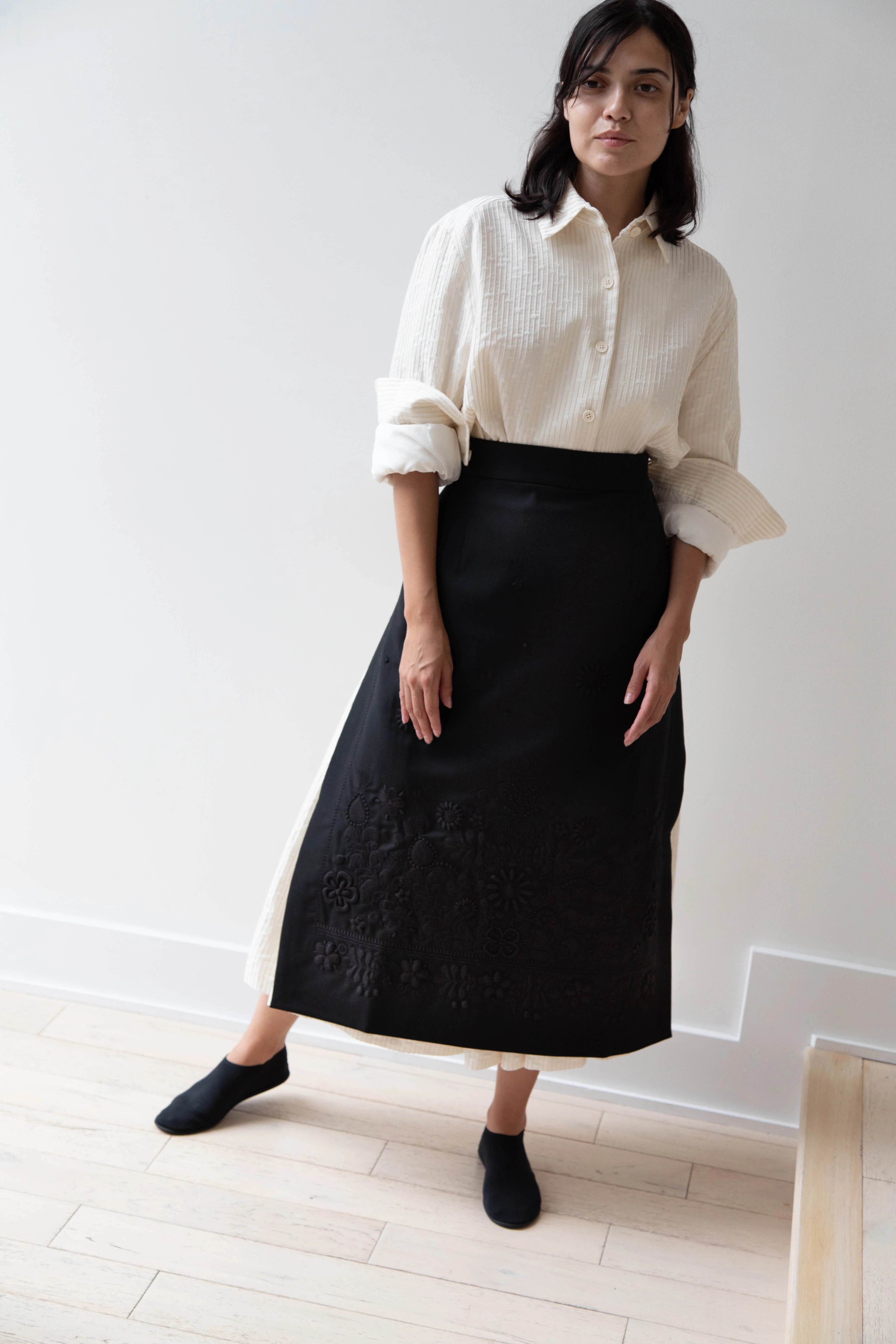 Delegan | Embroidered Plakhta in Black - Image 19