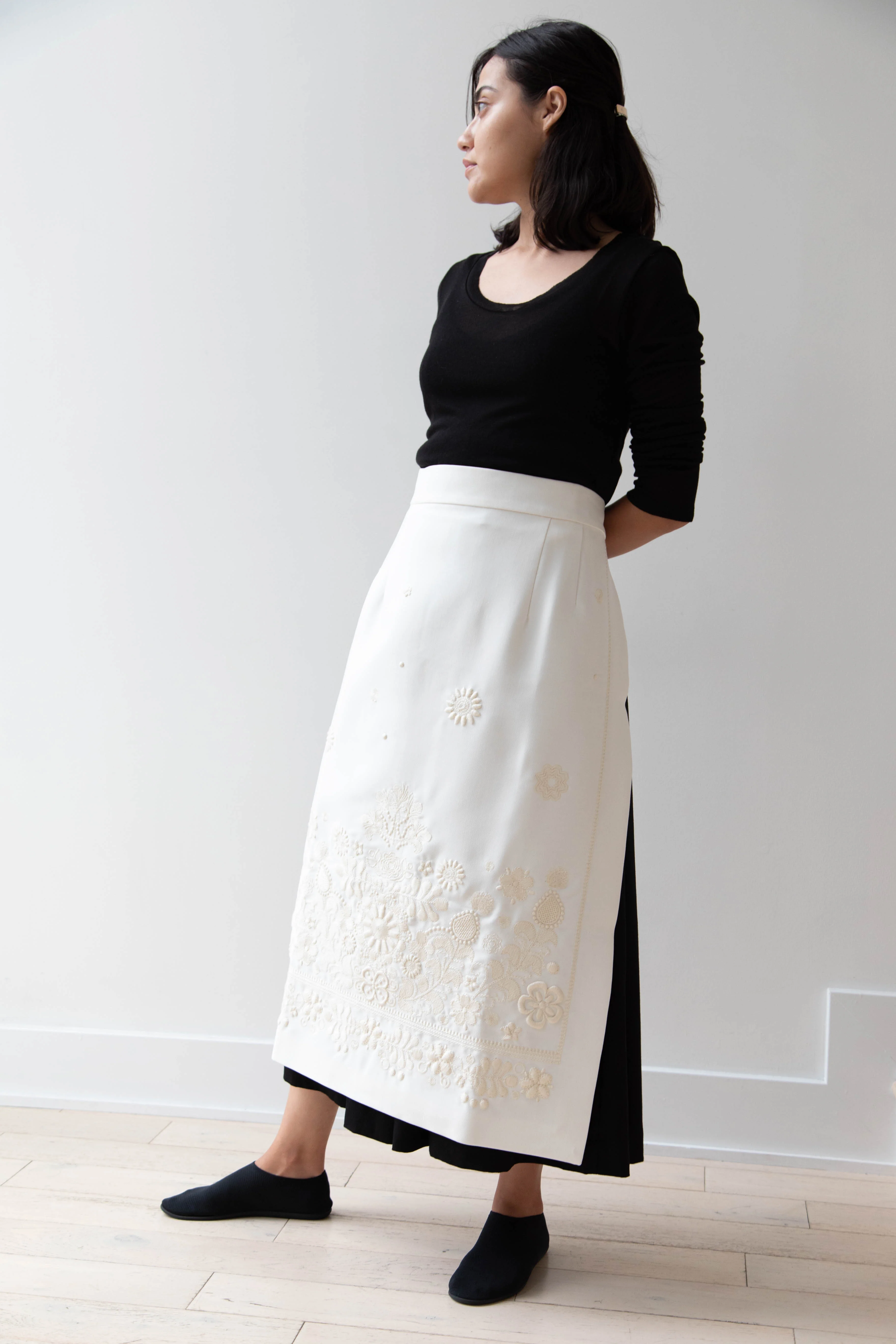 Delegan | Embroidered Plakhta in Milk - Image 28