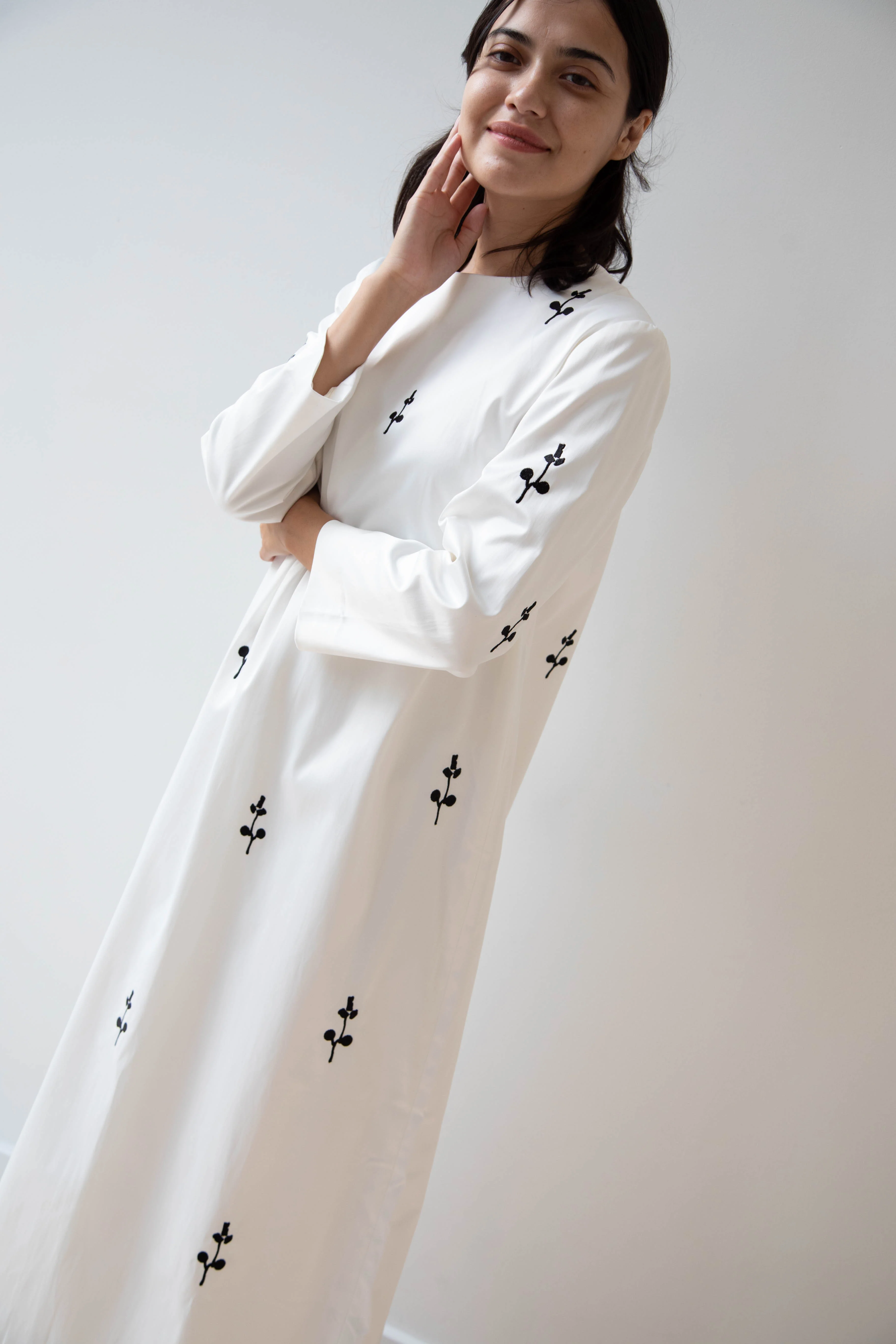 Delegan | Ivory Dress with Embroidery - Image 37