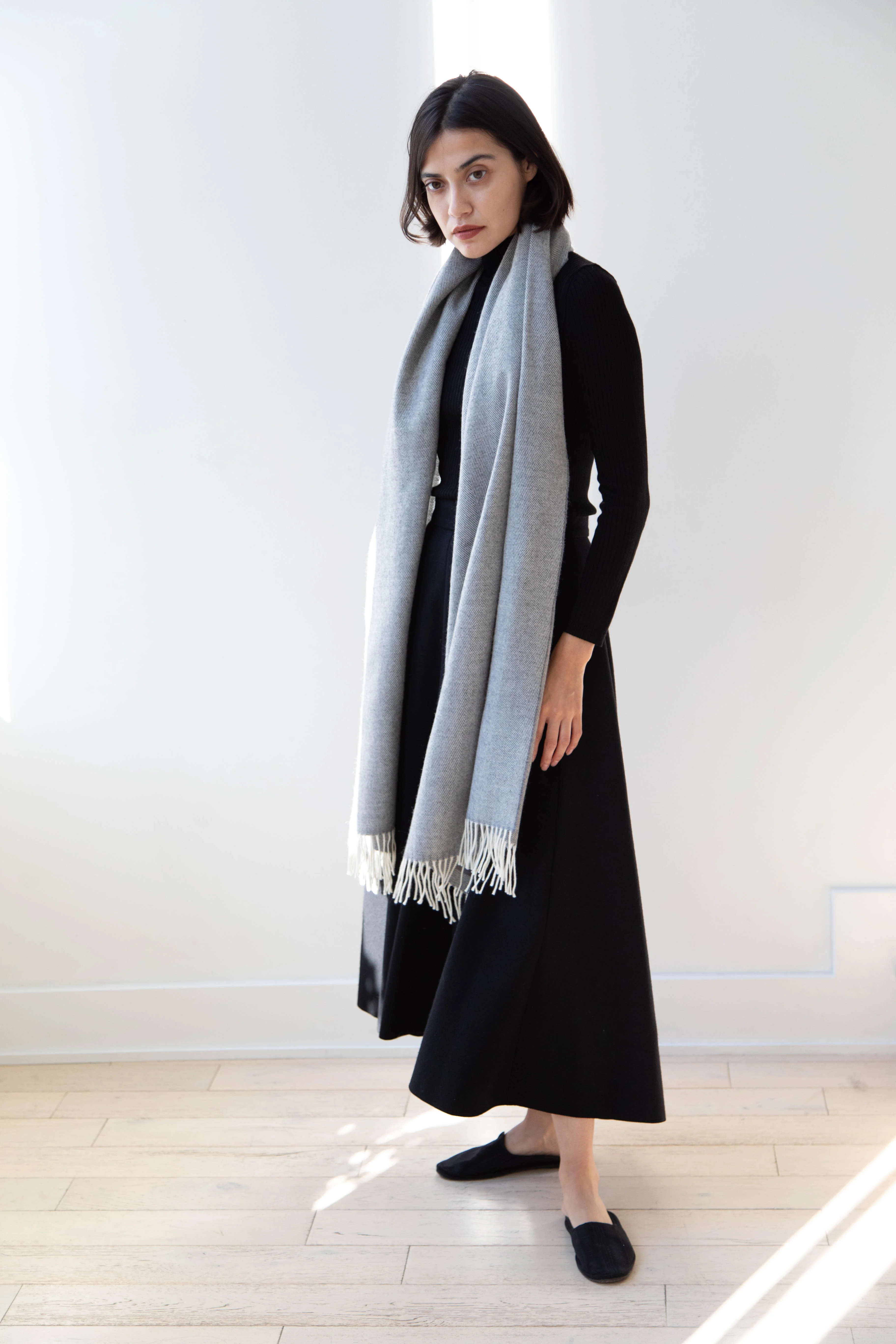 Donegal Mills | Herringbone Scarf in Grey - Image 12