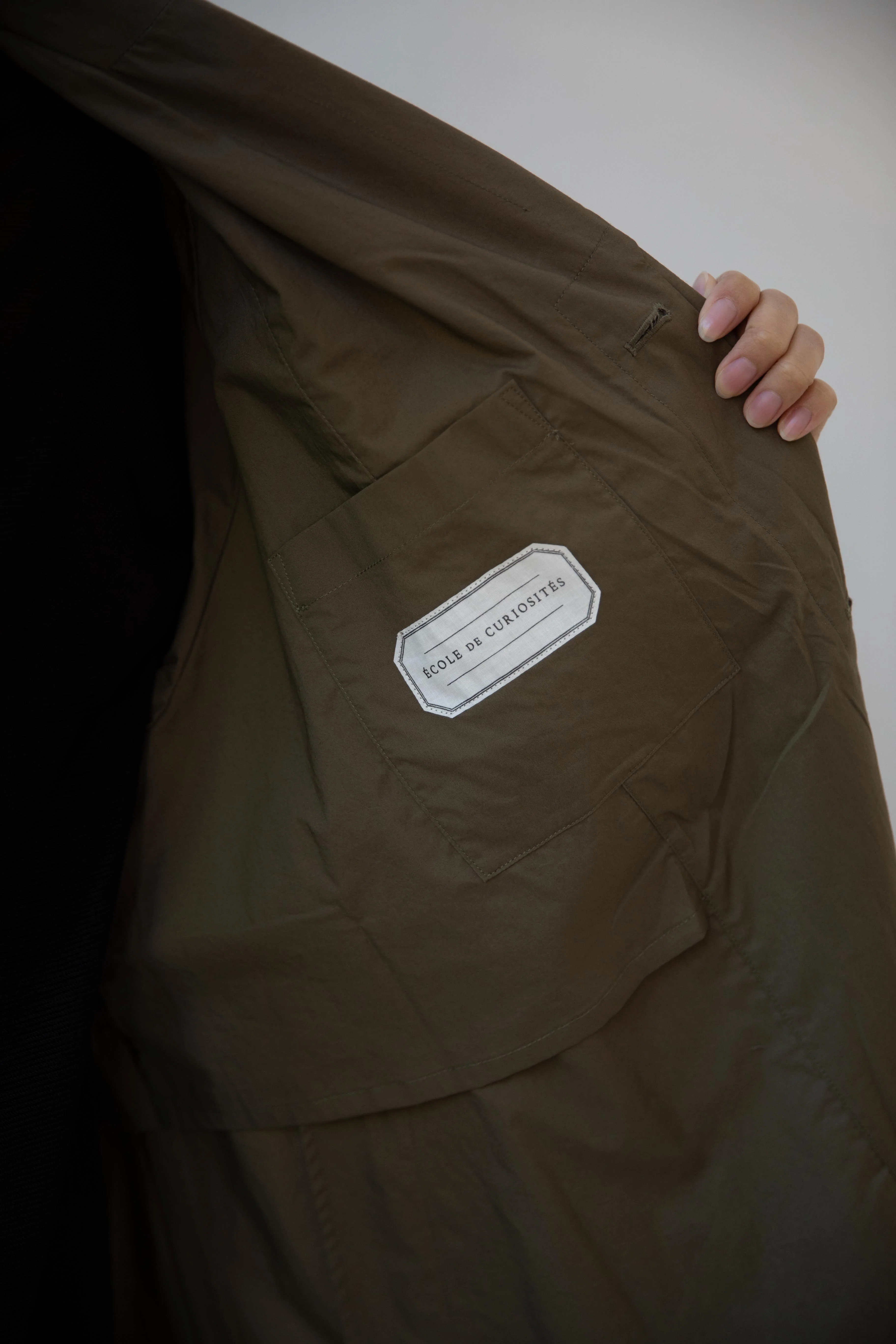 École De Curiosités | Charlie Coat in Forest Green - Image 23