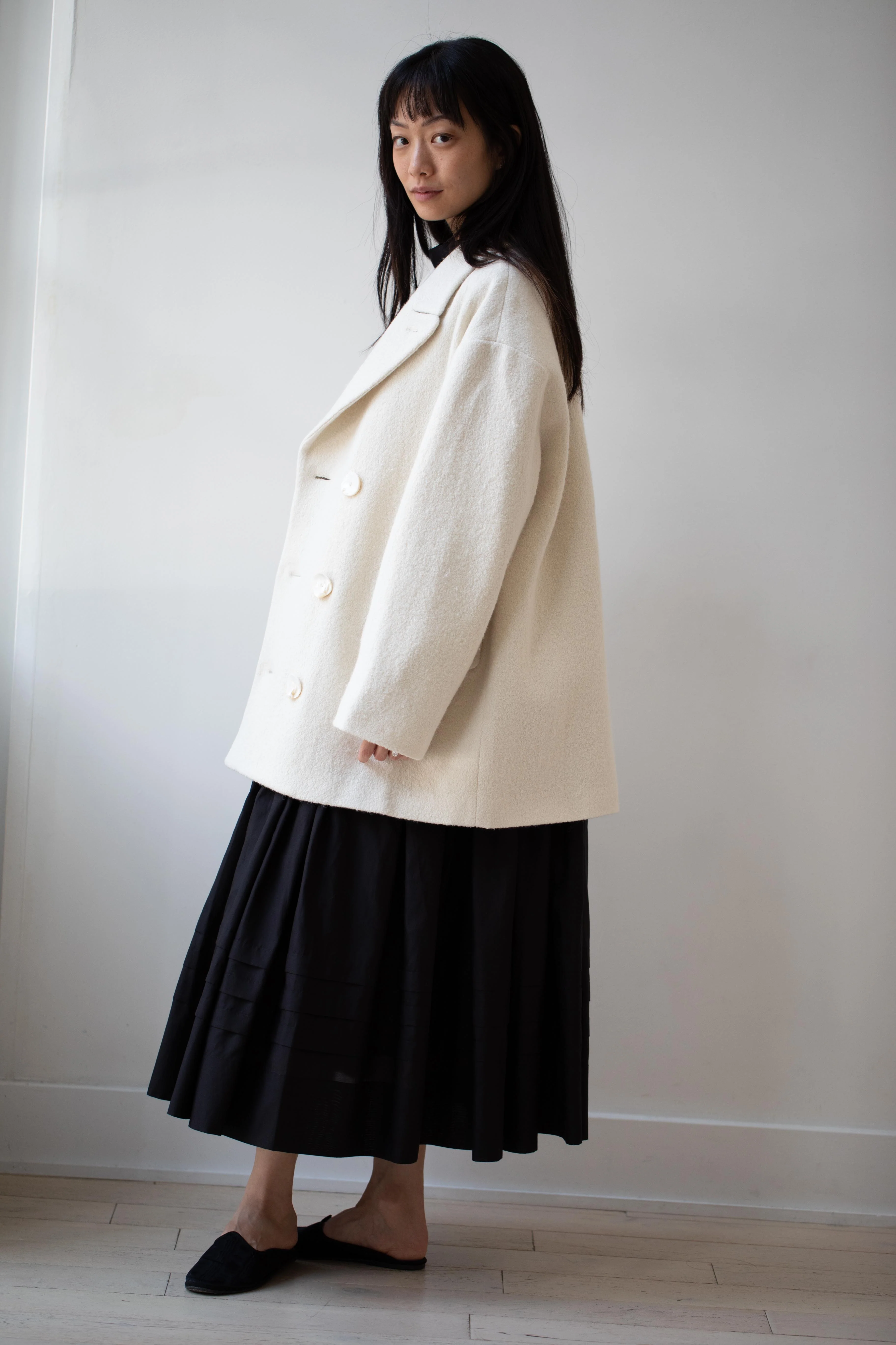 École De Curiosités | Claus Coat in Off-White Boiled Wool - Image 38