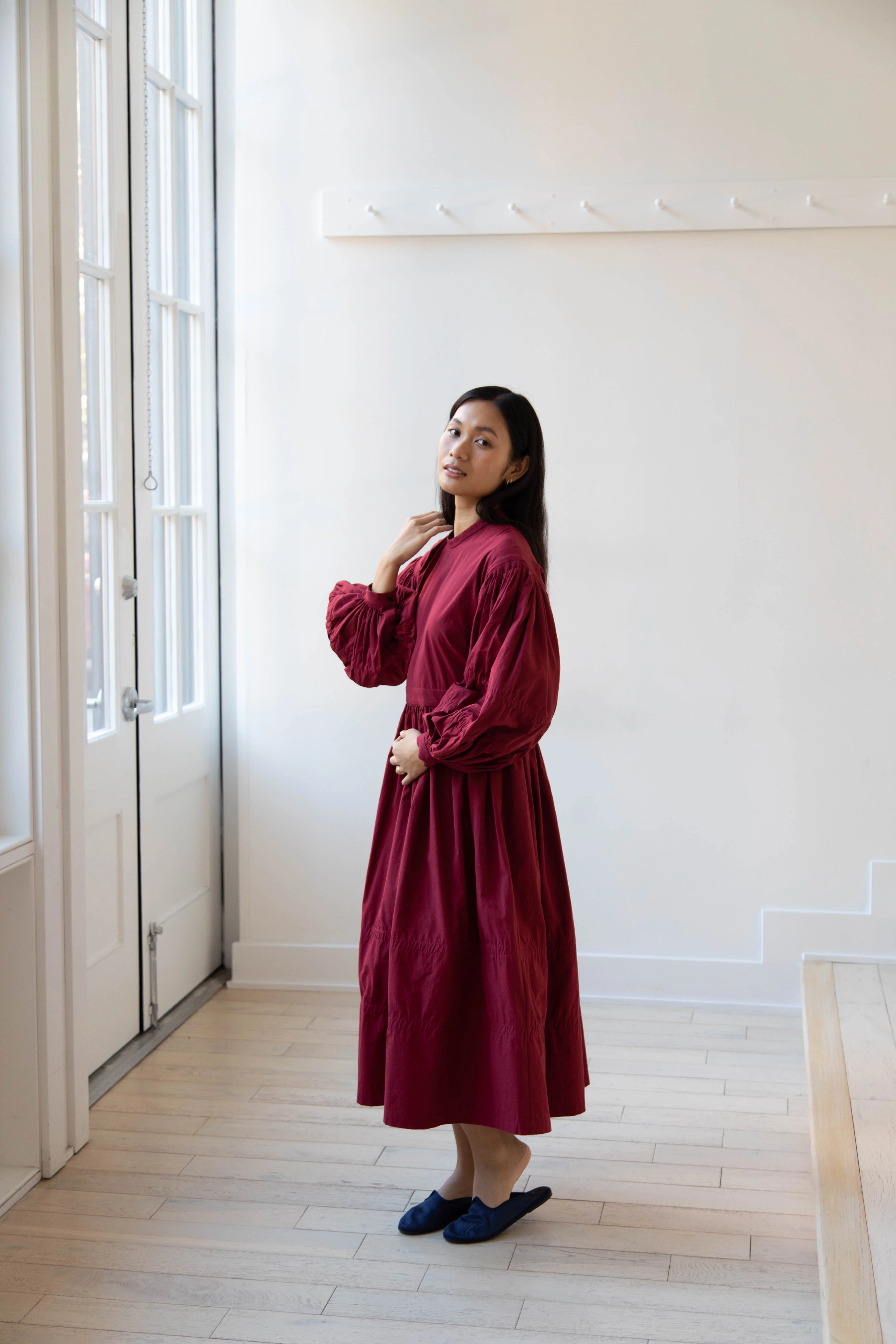 École de Curiosités | Glim Dress in Red Wine - Image 11