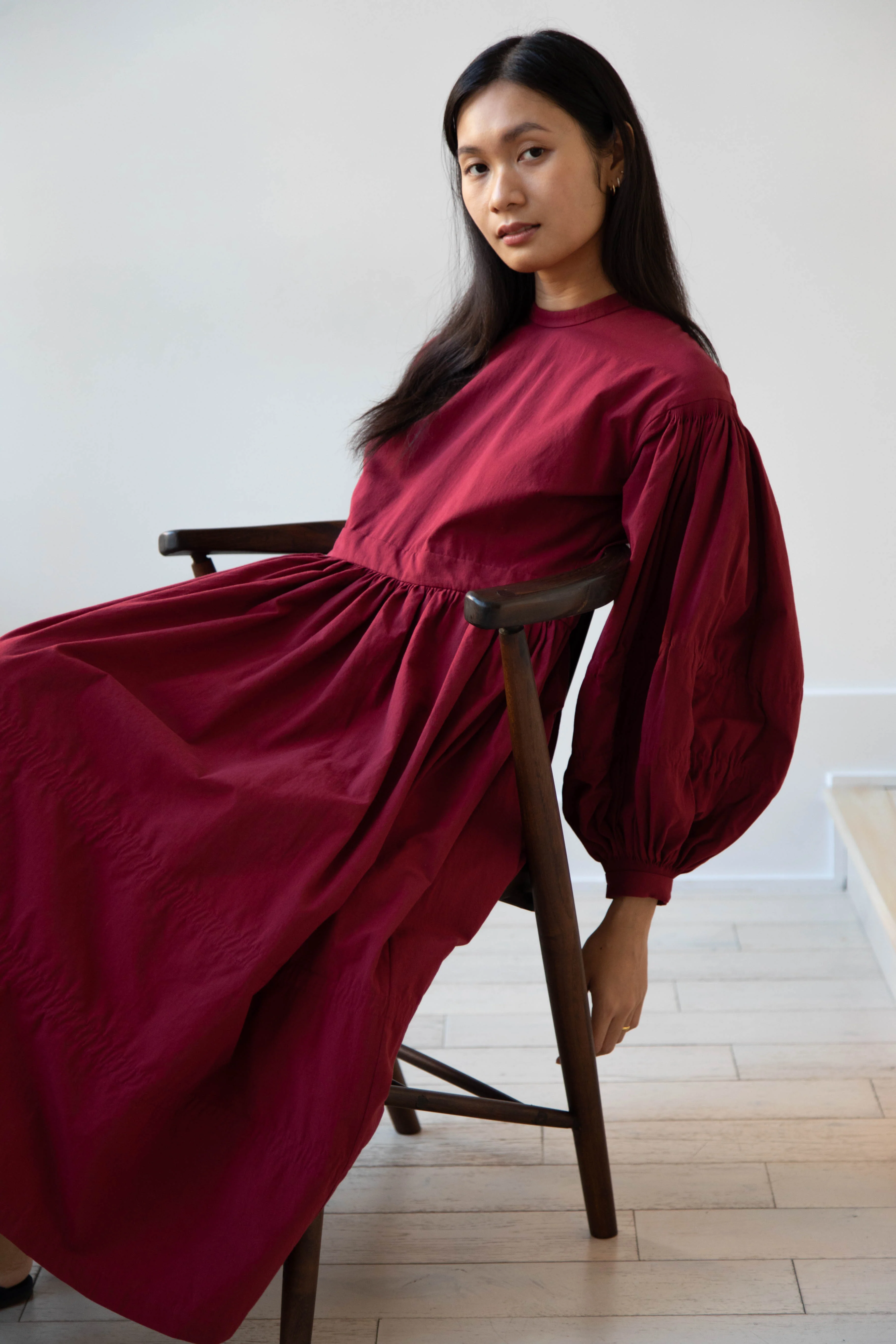 École de Curiosités | Glim Dress in Red Wine - Image 48