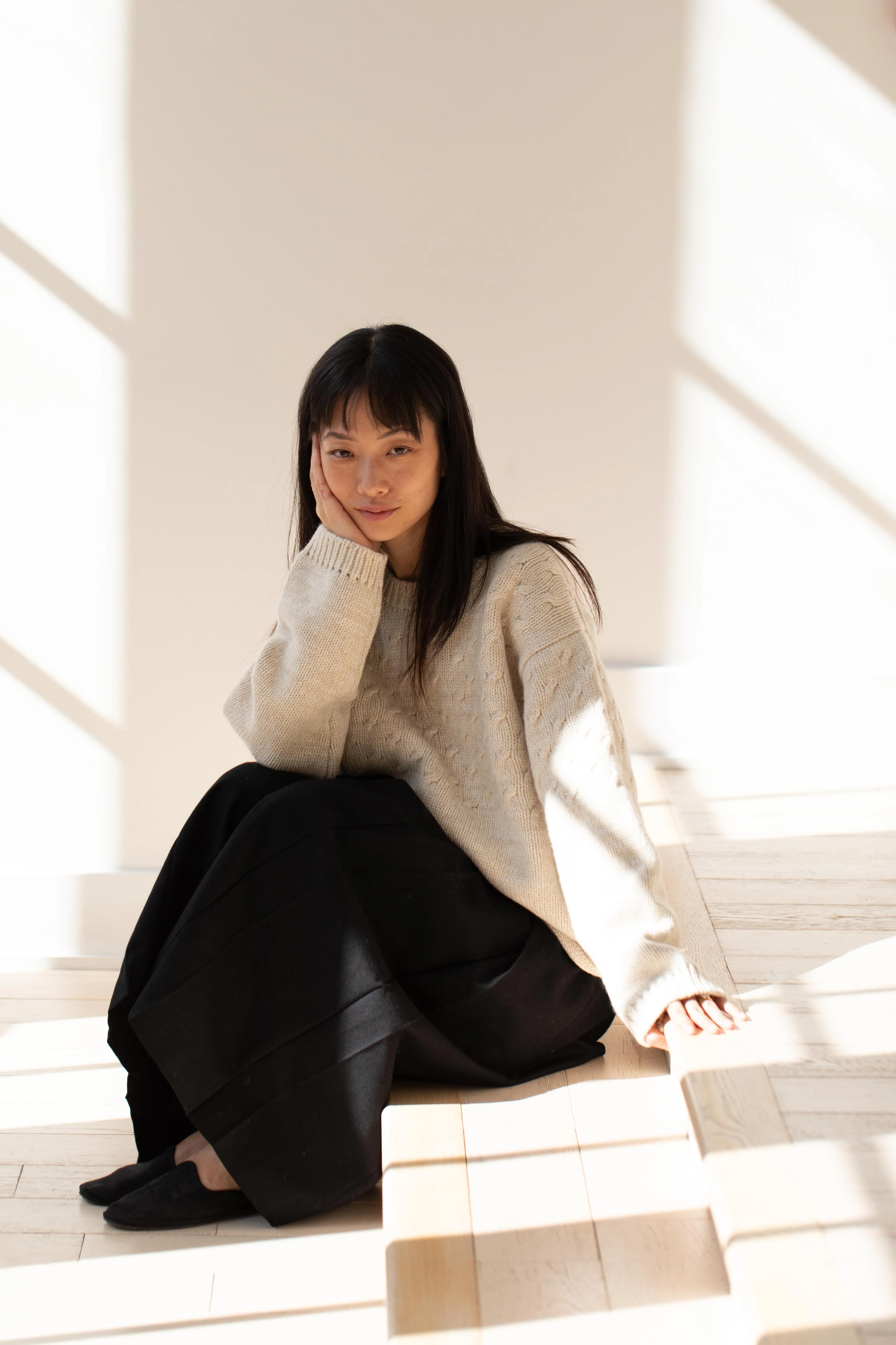École De Curiosités | Mori Sweater Knitwear in Cream - Image 23