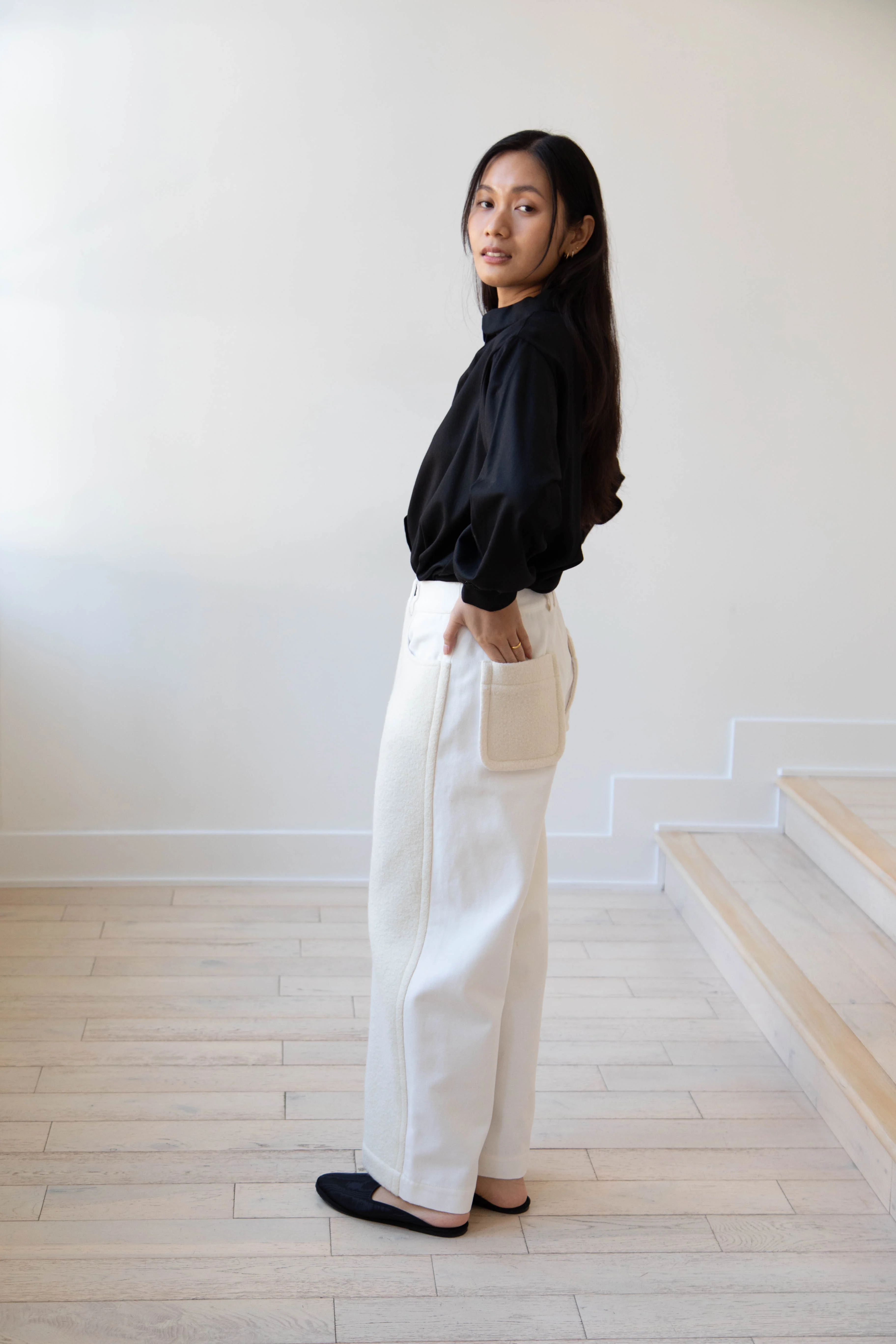 École de Curiosités | Peg Pants in White & Ecru - Image 8