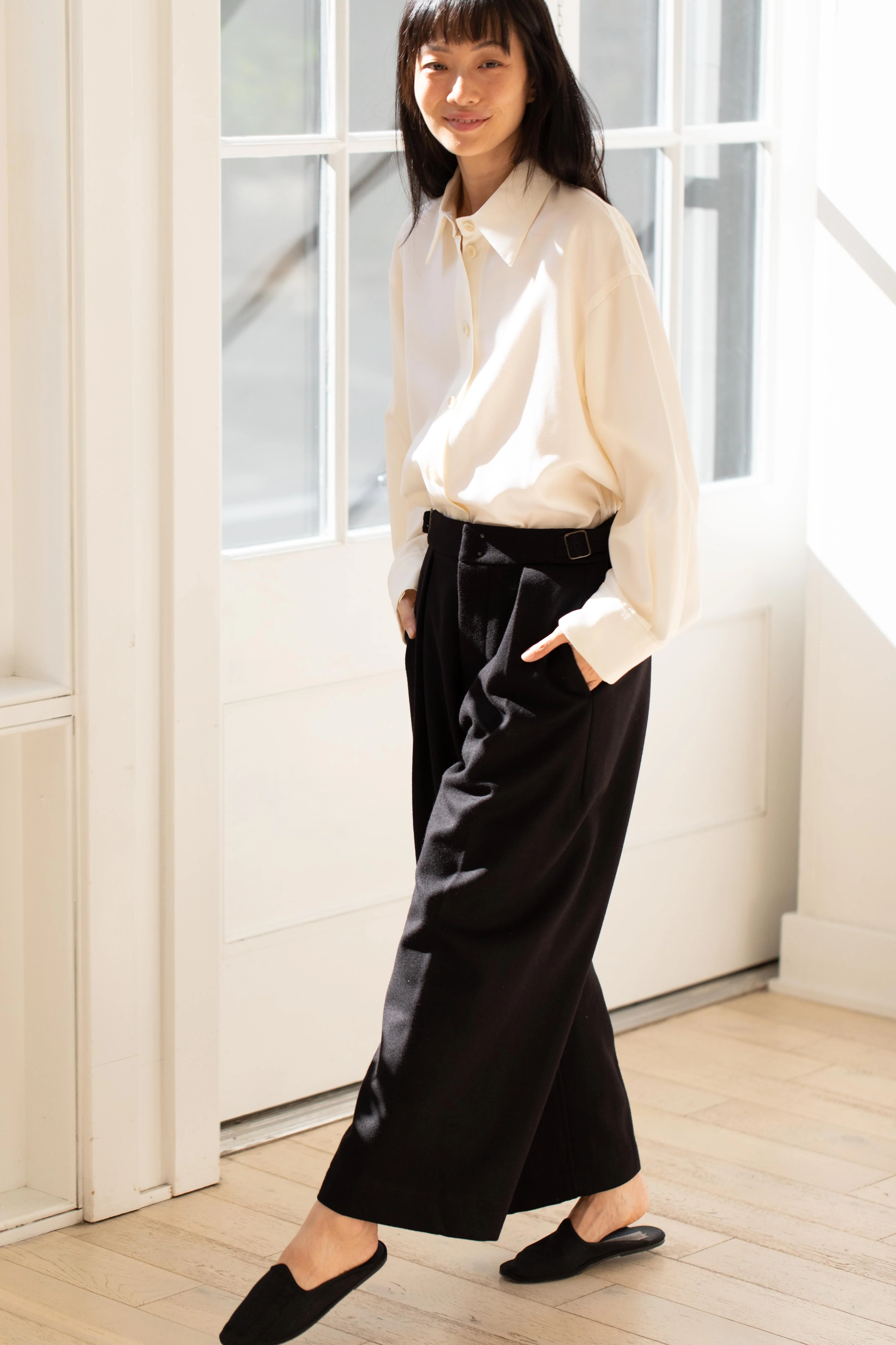 École De Curiosités | Perry Pants in Black Loden Wool - Image 19