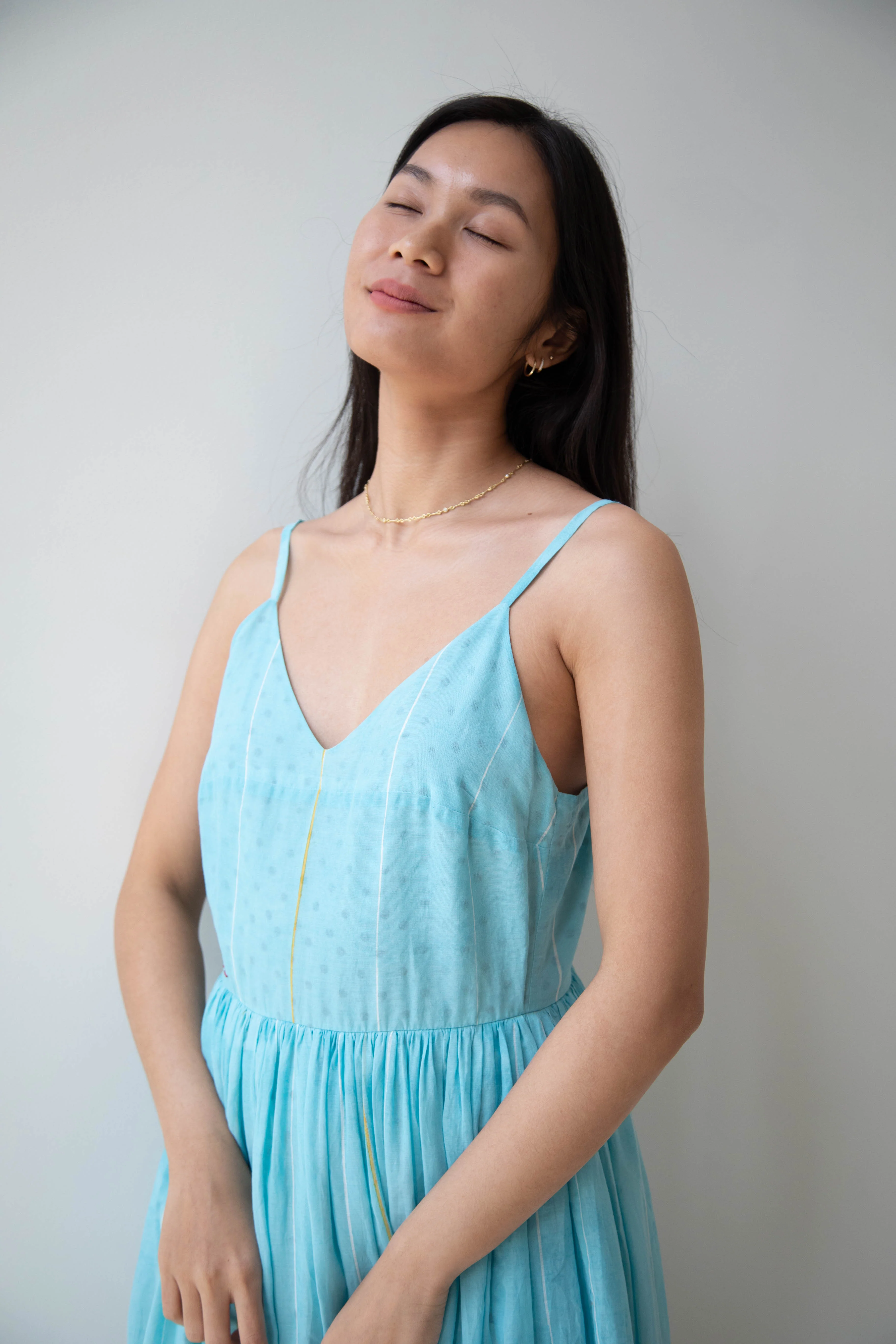 Eka | Caprice Dress in Light Blue Cotton - Image 29