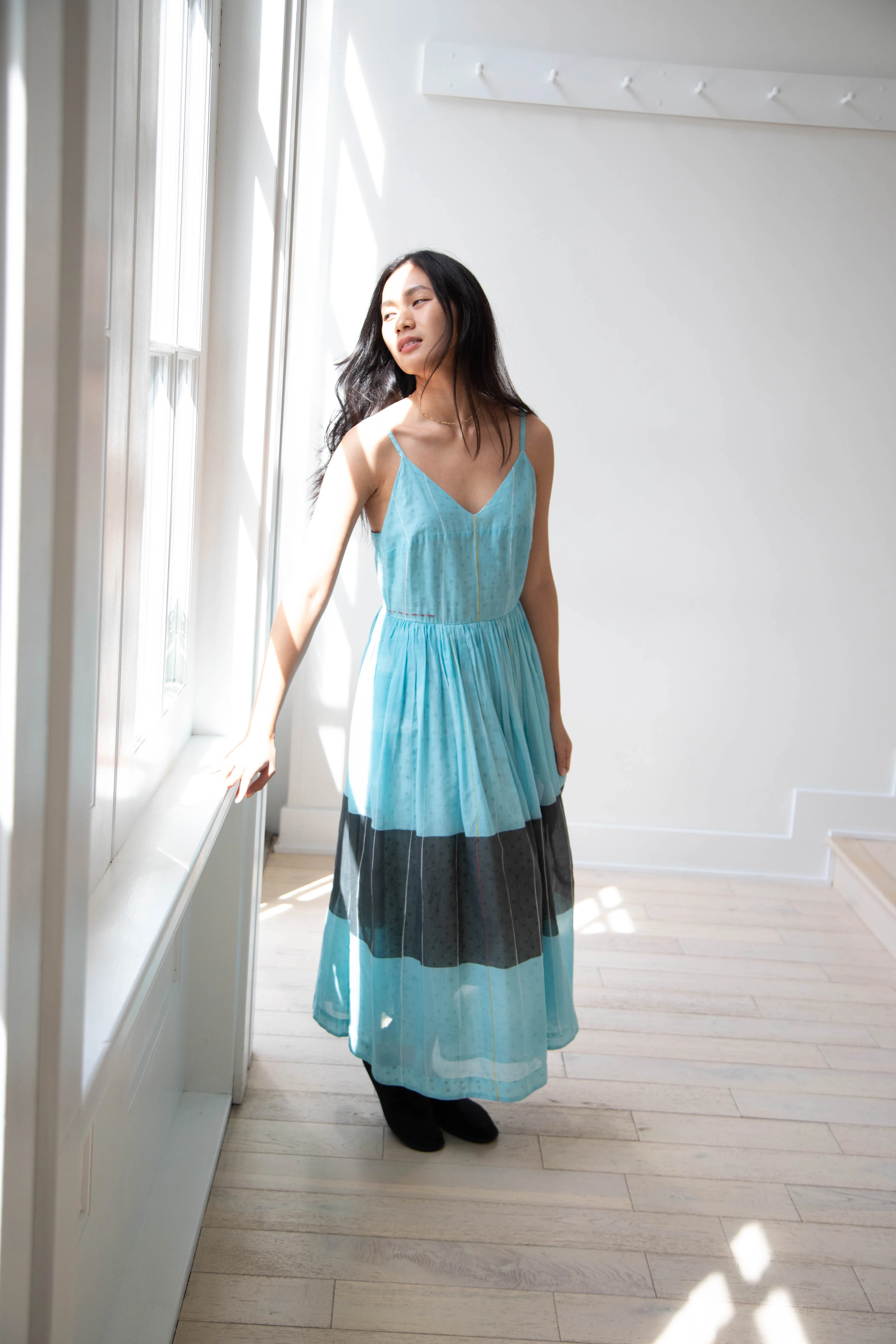 Eka | Caprice Dress in Light Blue Cotton - Image 38