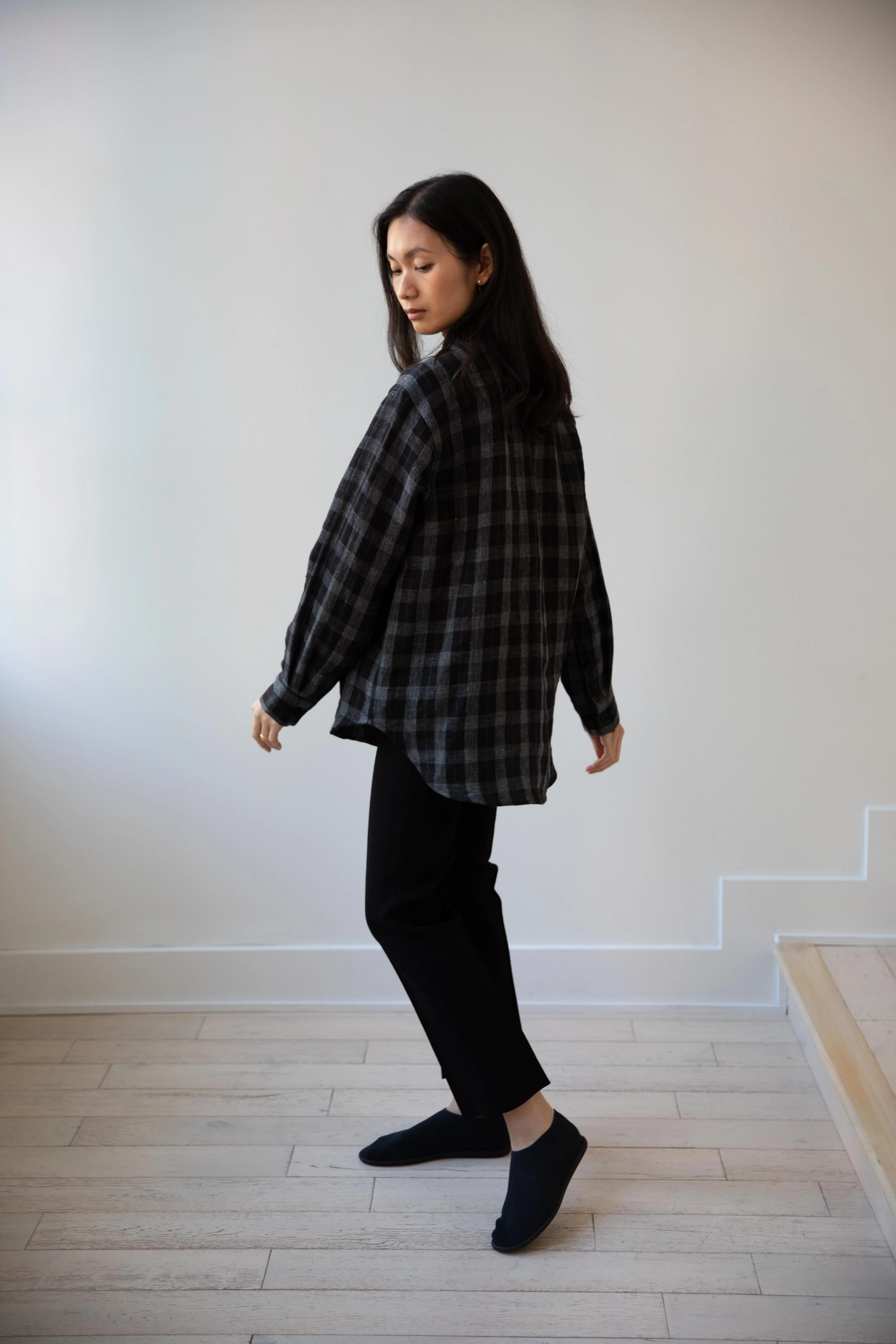 Evan Kinori | Big Shirt Two in Yarn Dyed Linen Check - Image 16